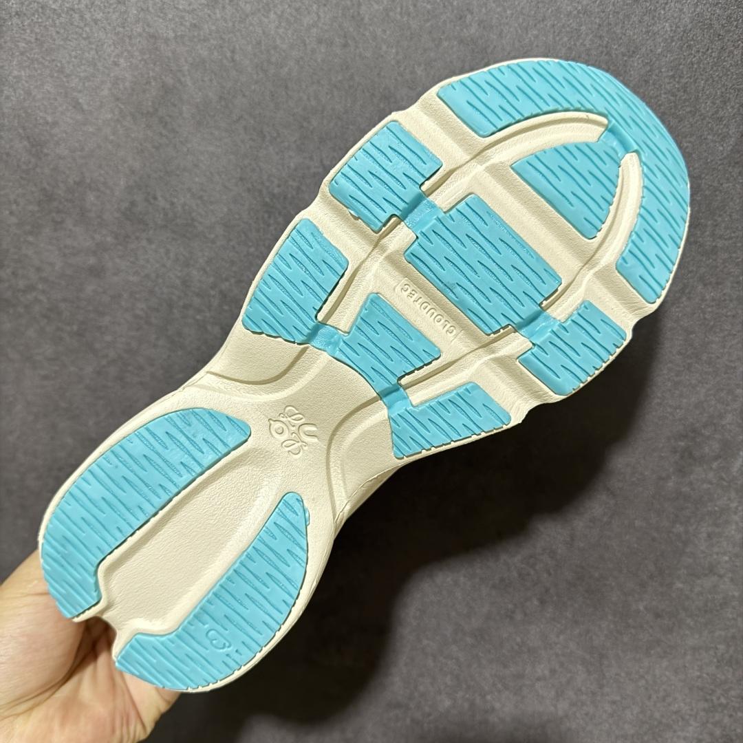 Loewe shoe