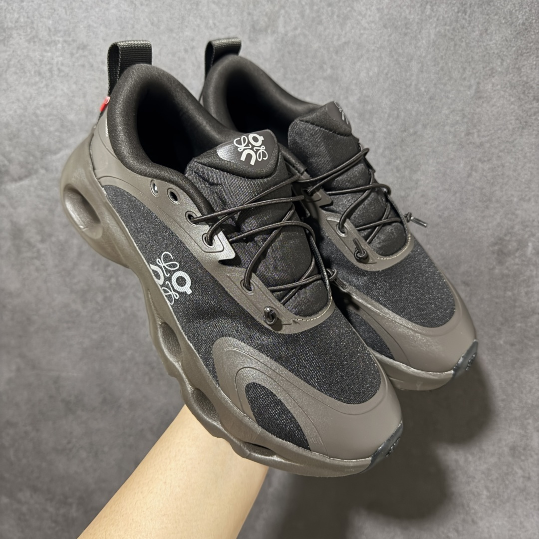Loewe shoe