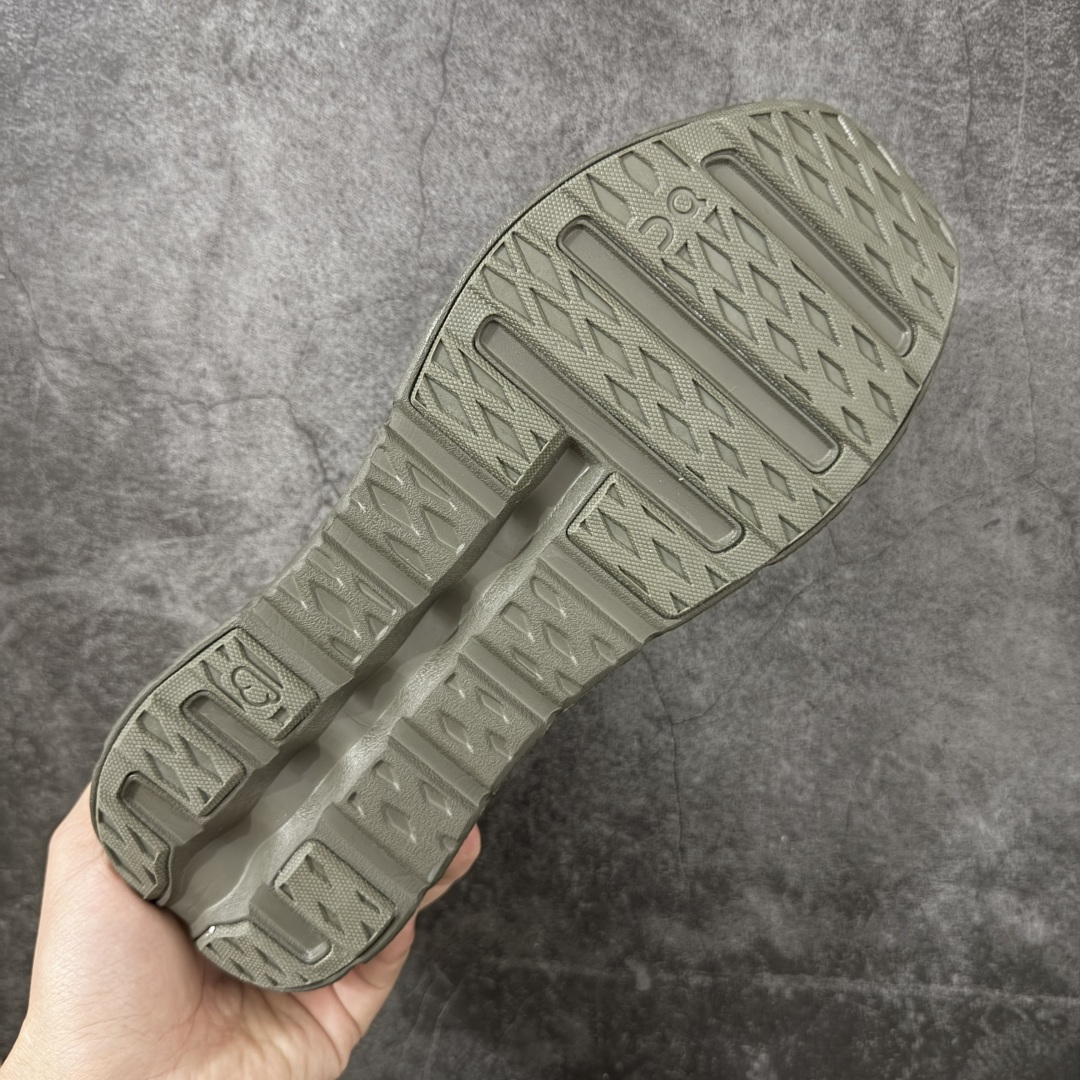 Loewe shoe