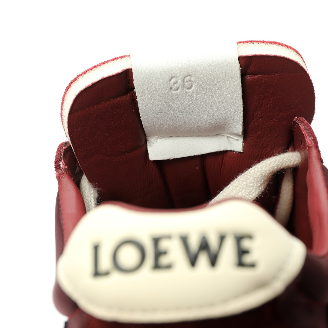 Loewe shoe
