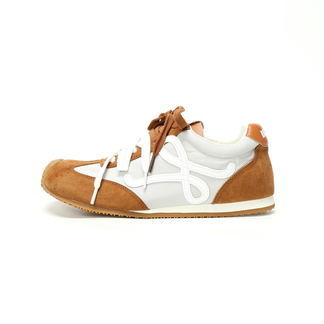 Loewe shoe
