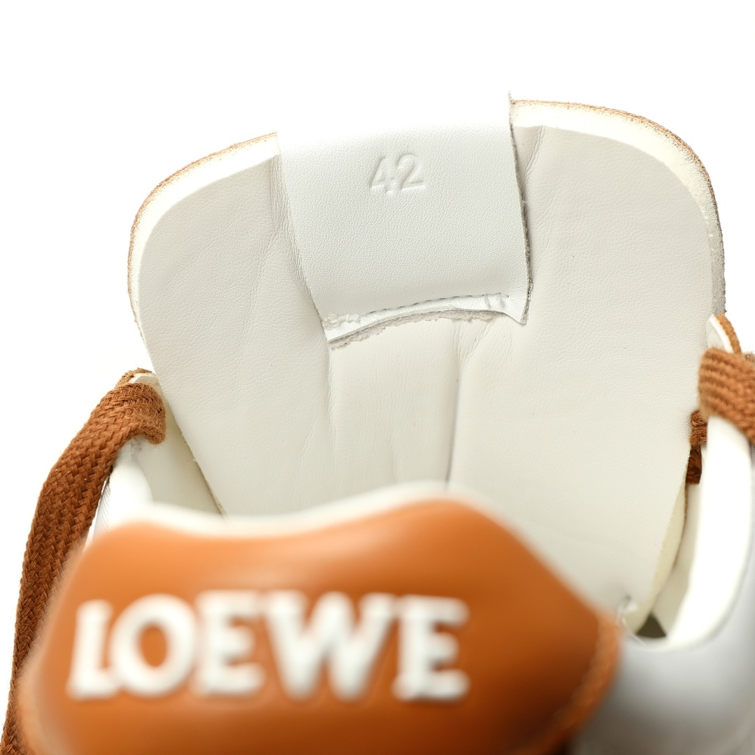 Loewe shoe