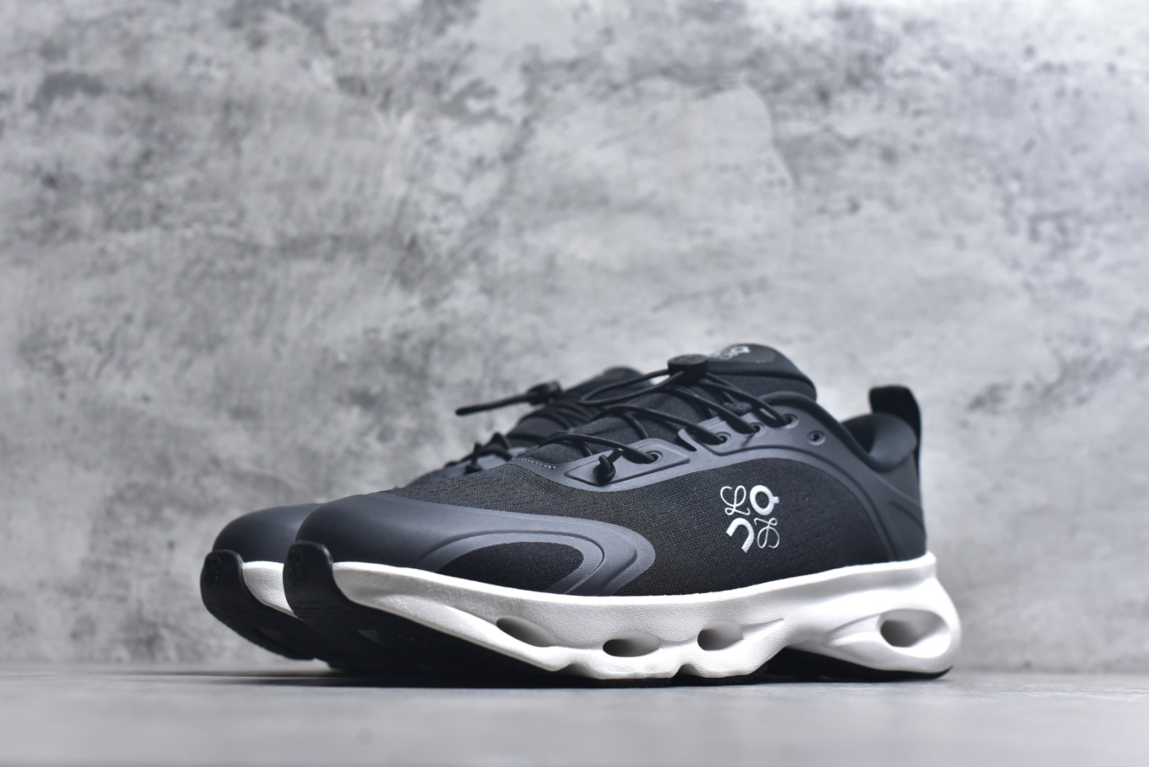 Loewe shoe