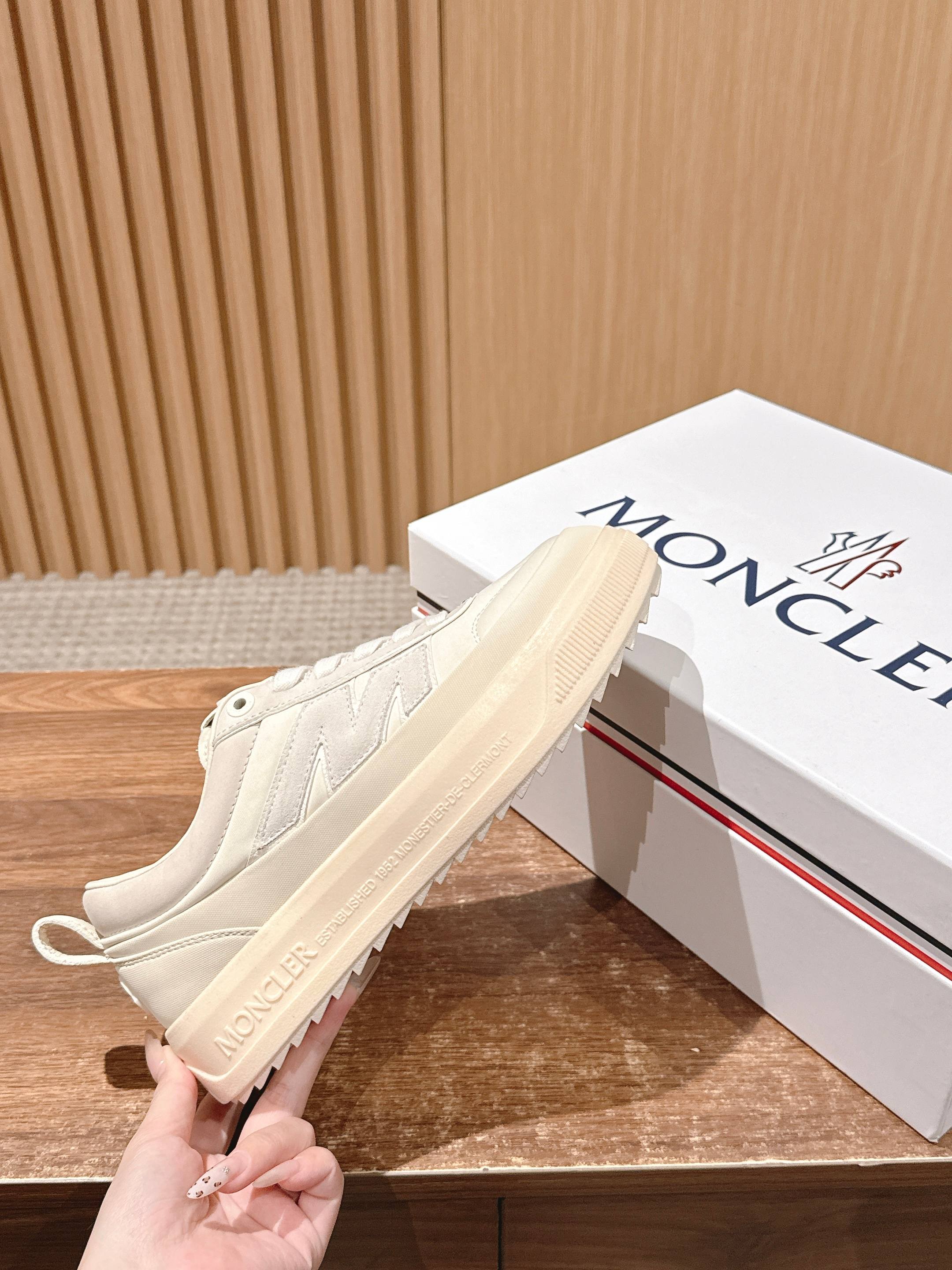 Moncler