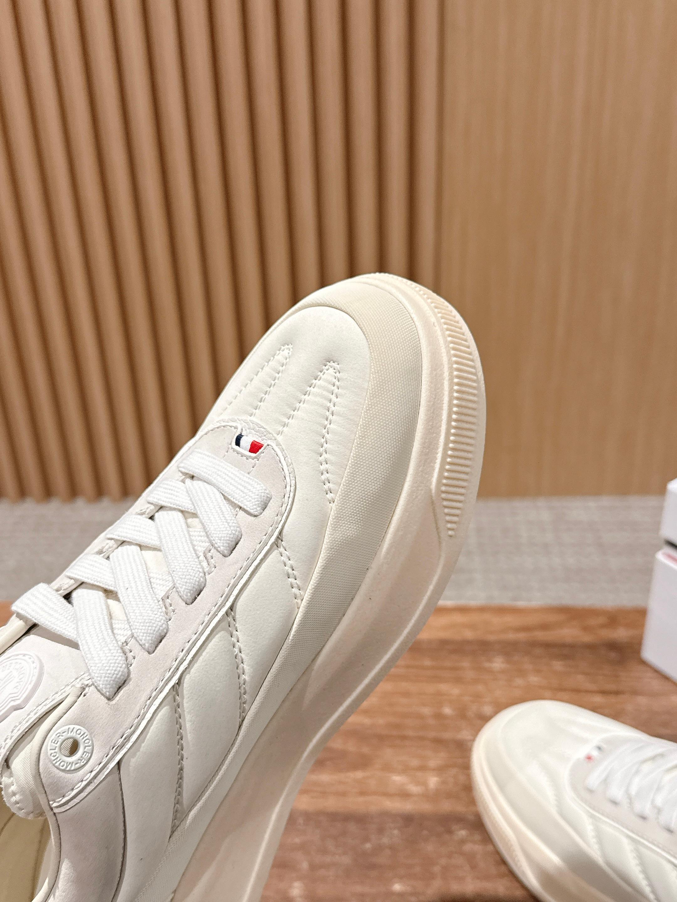 Moncler