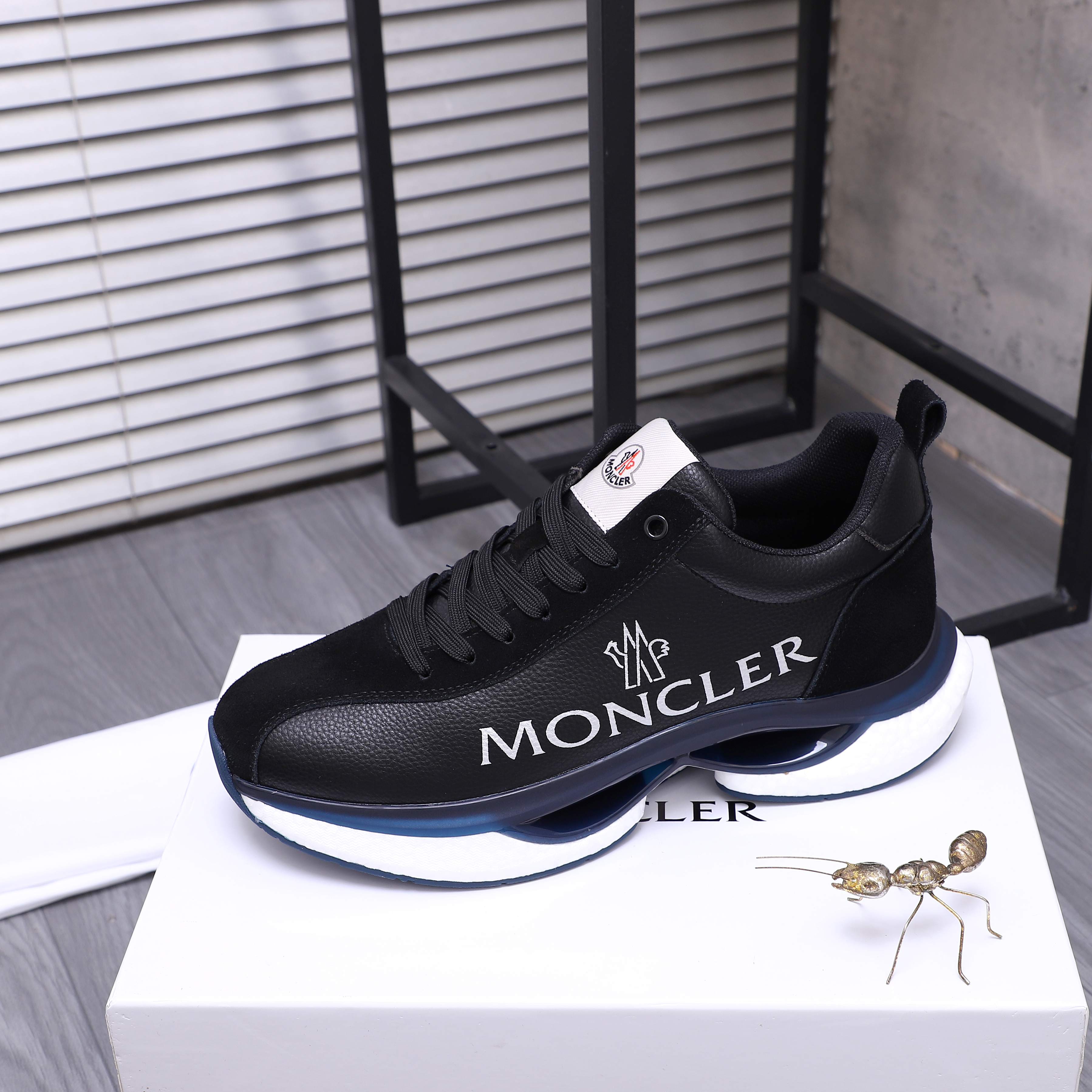 Moncler