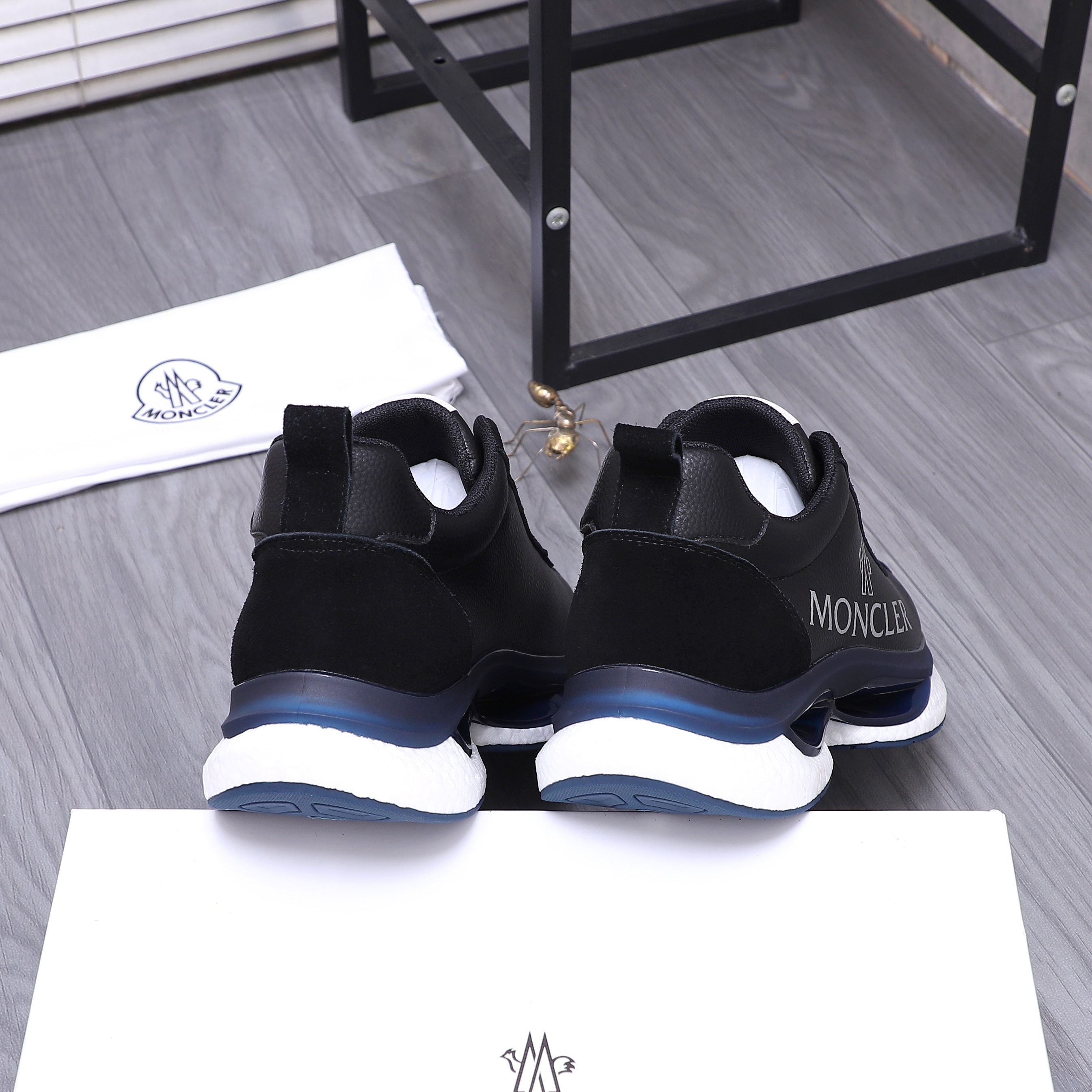 Moncler