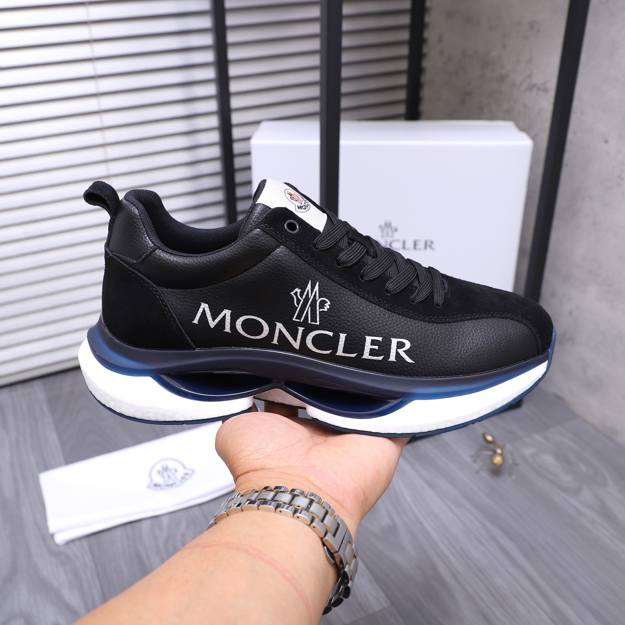 Moncler