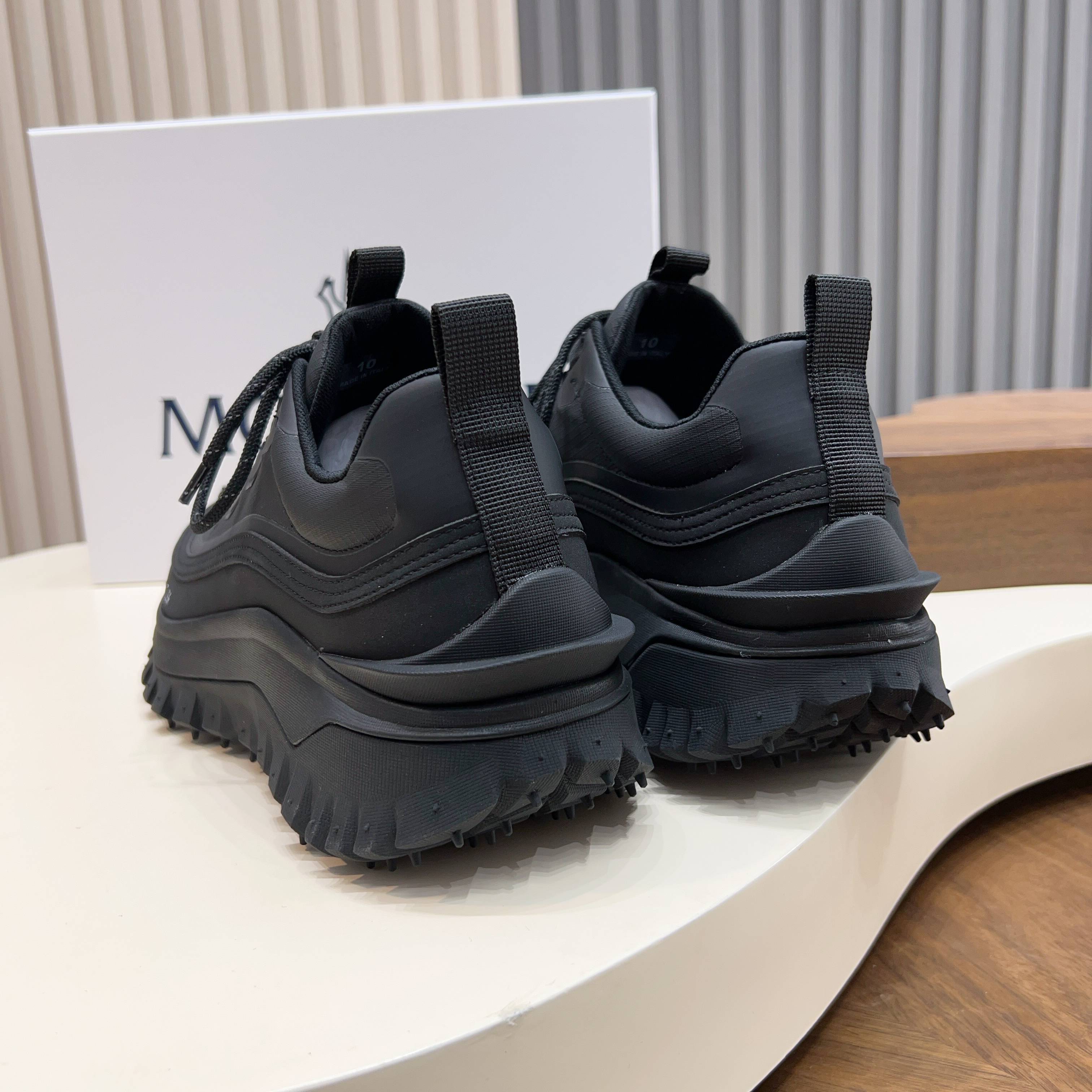 Moncler