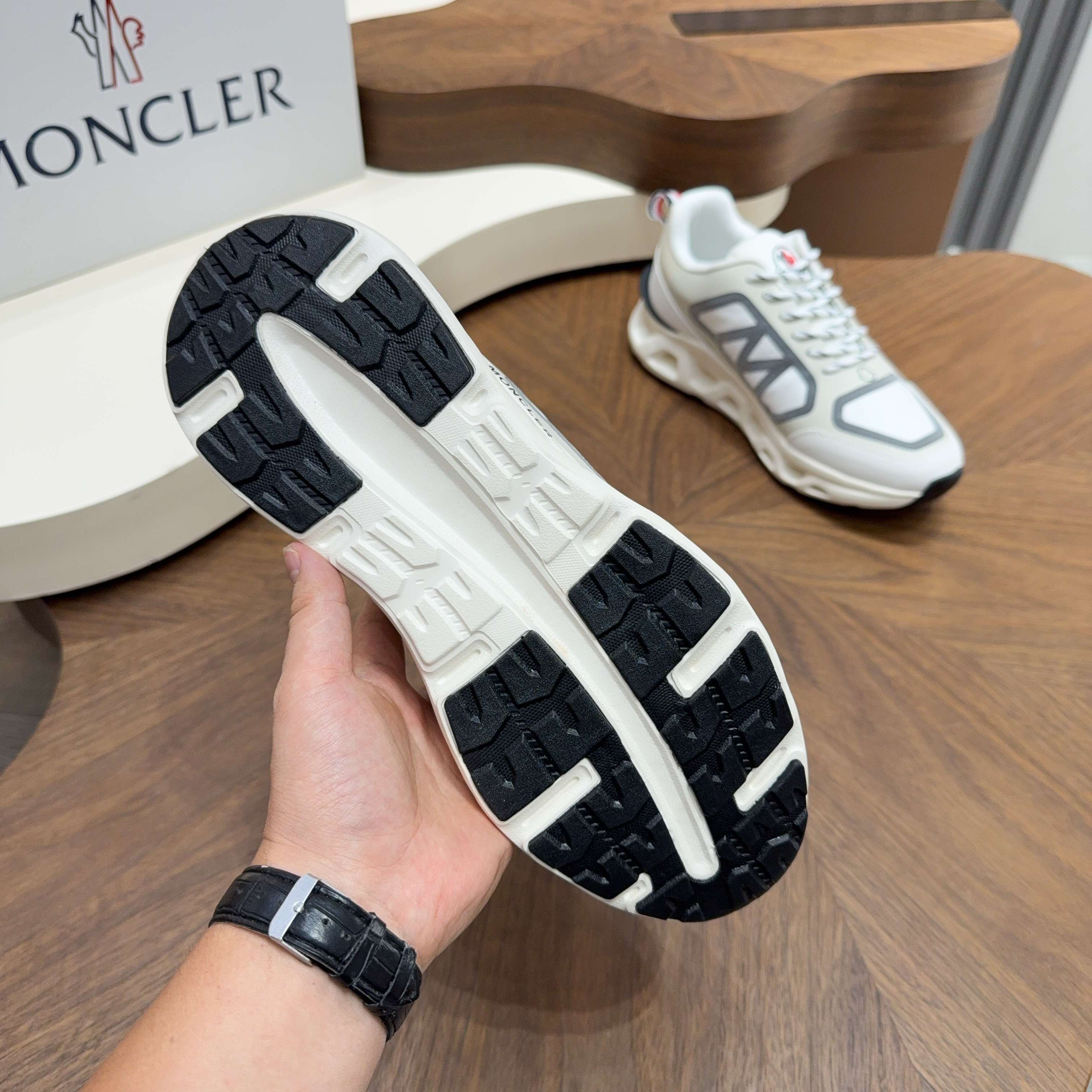 Moncler