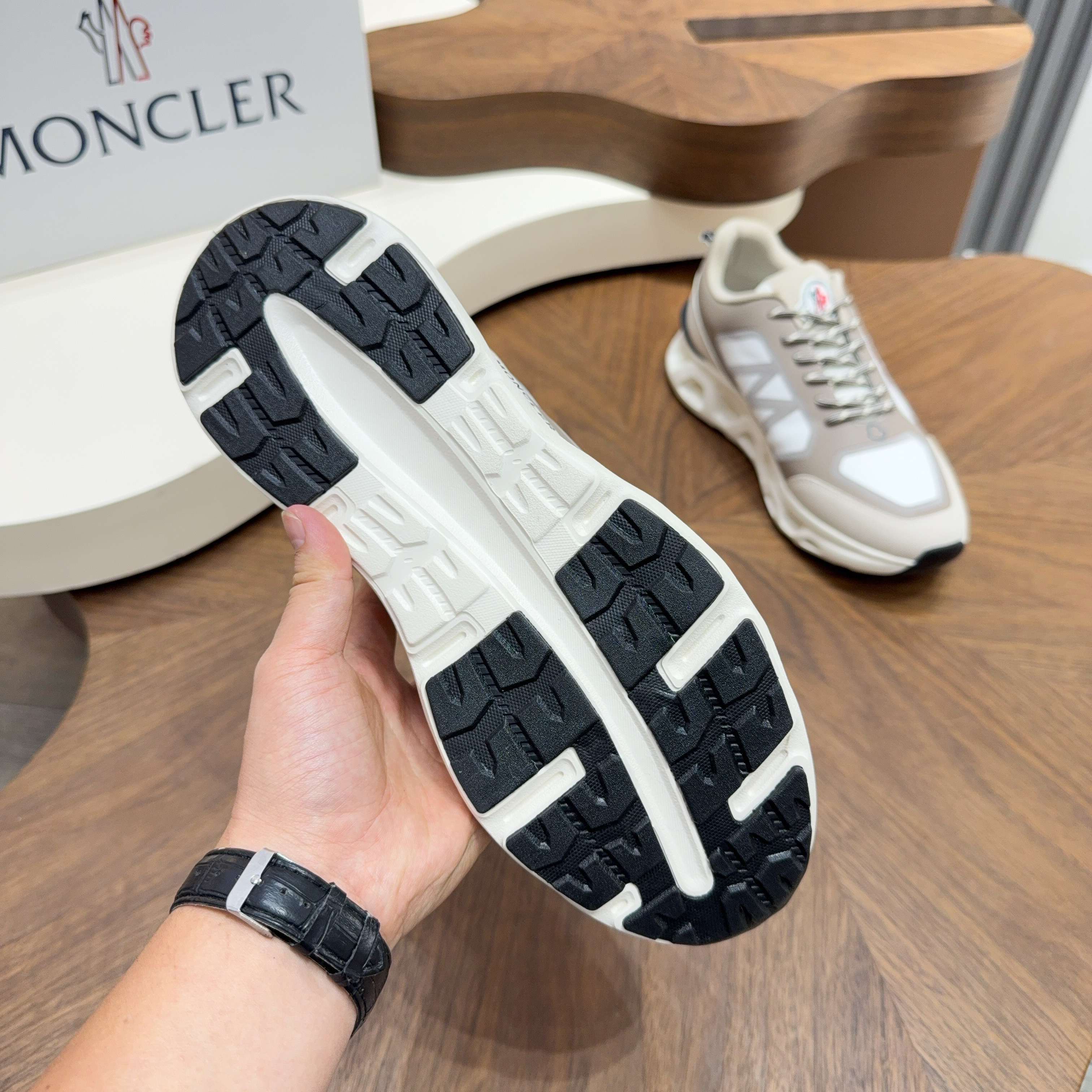 Moncler