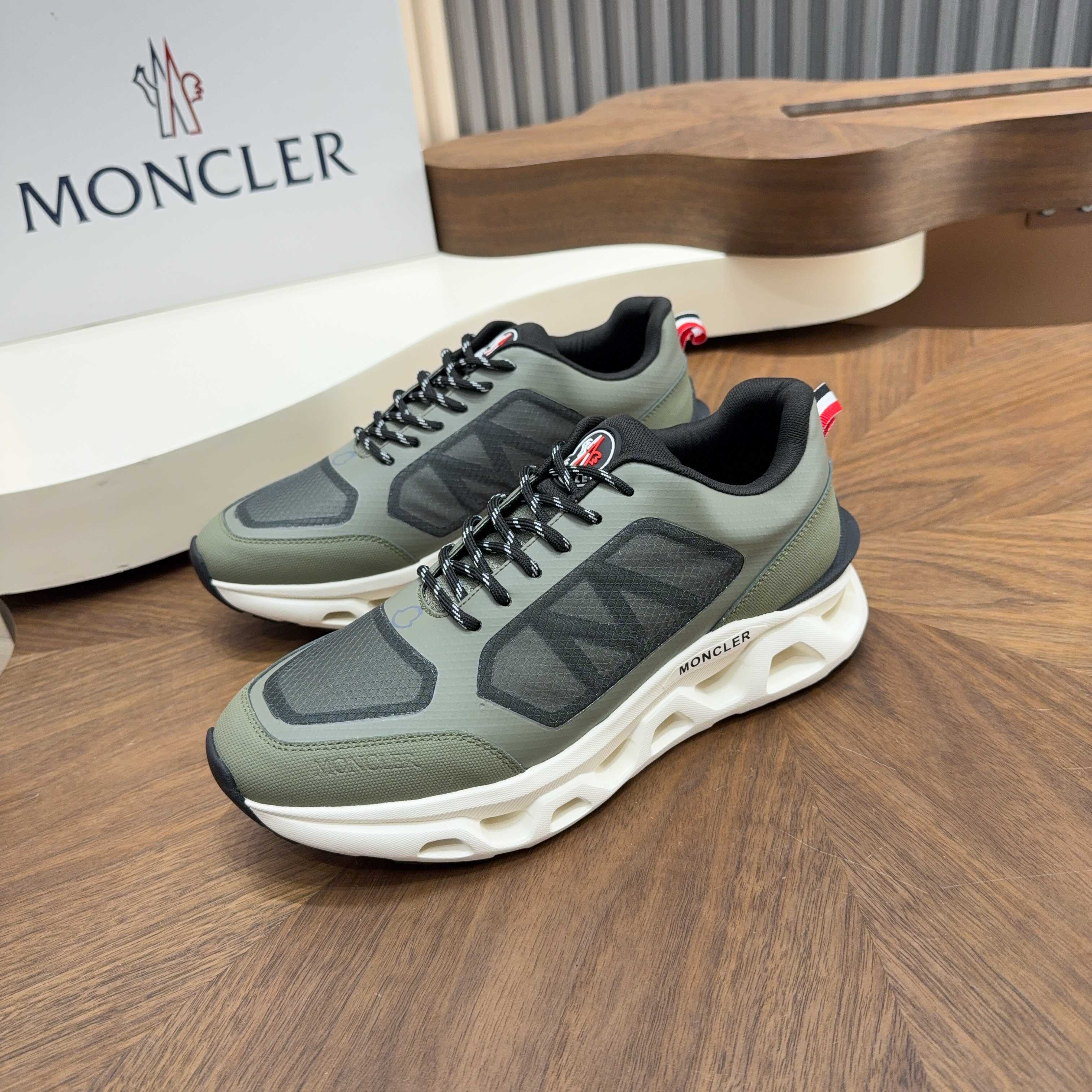 Moncler