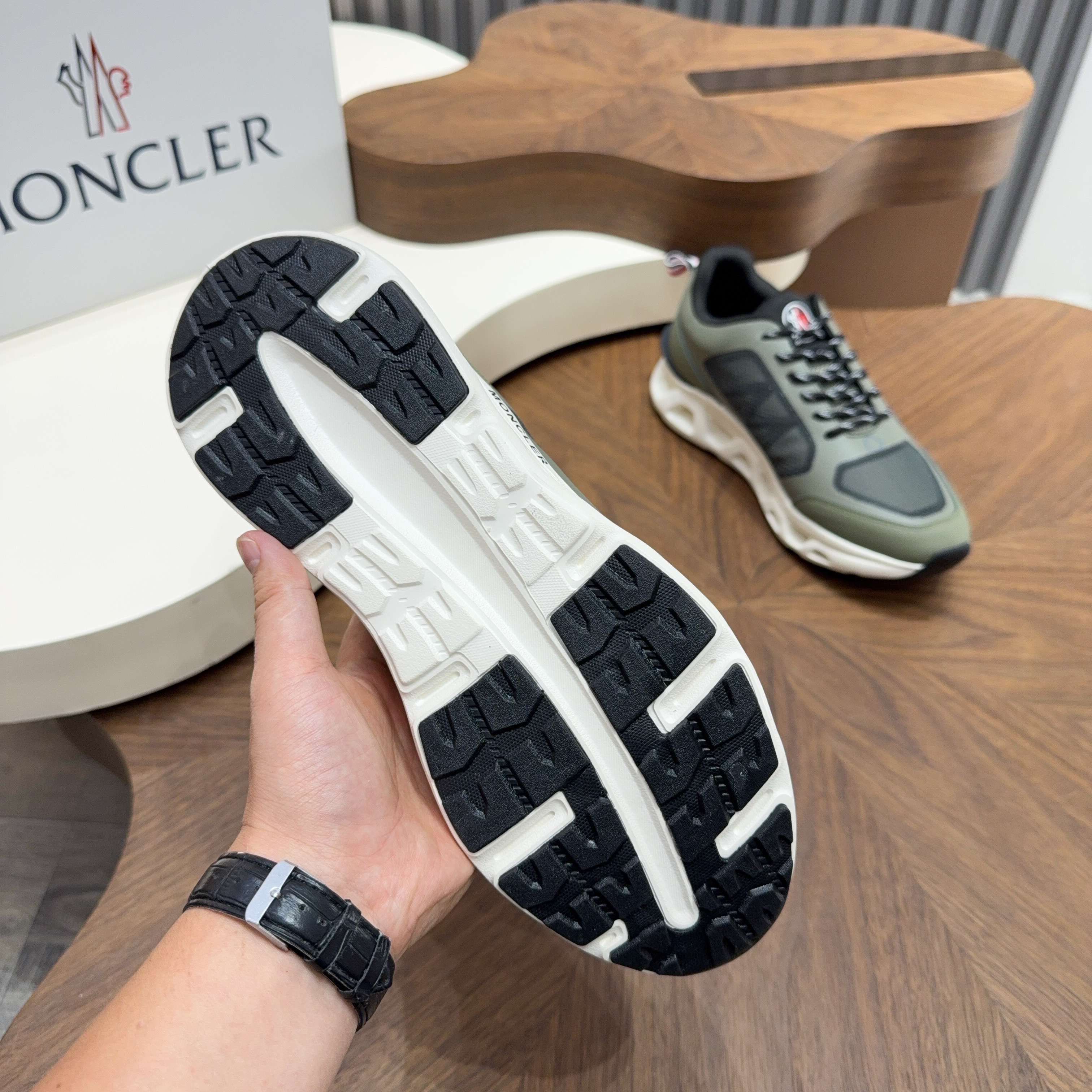 Moncler