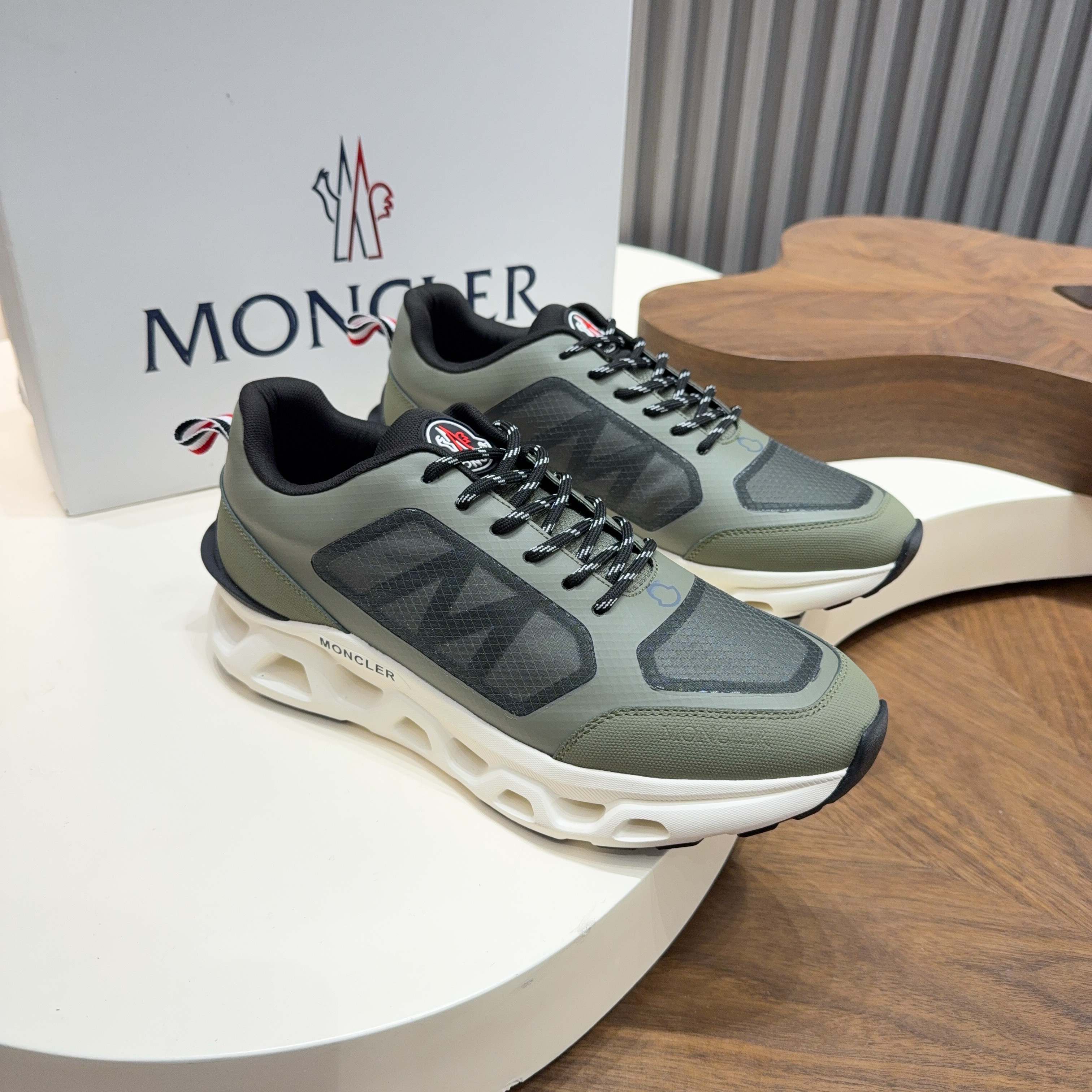 Moncler