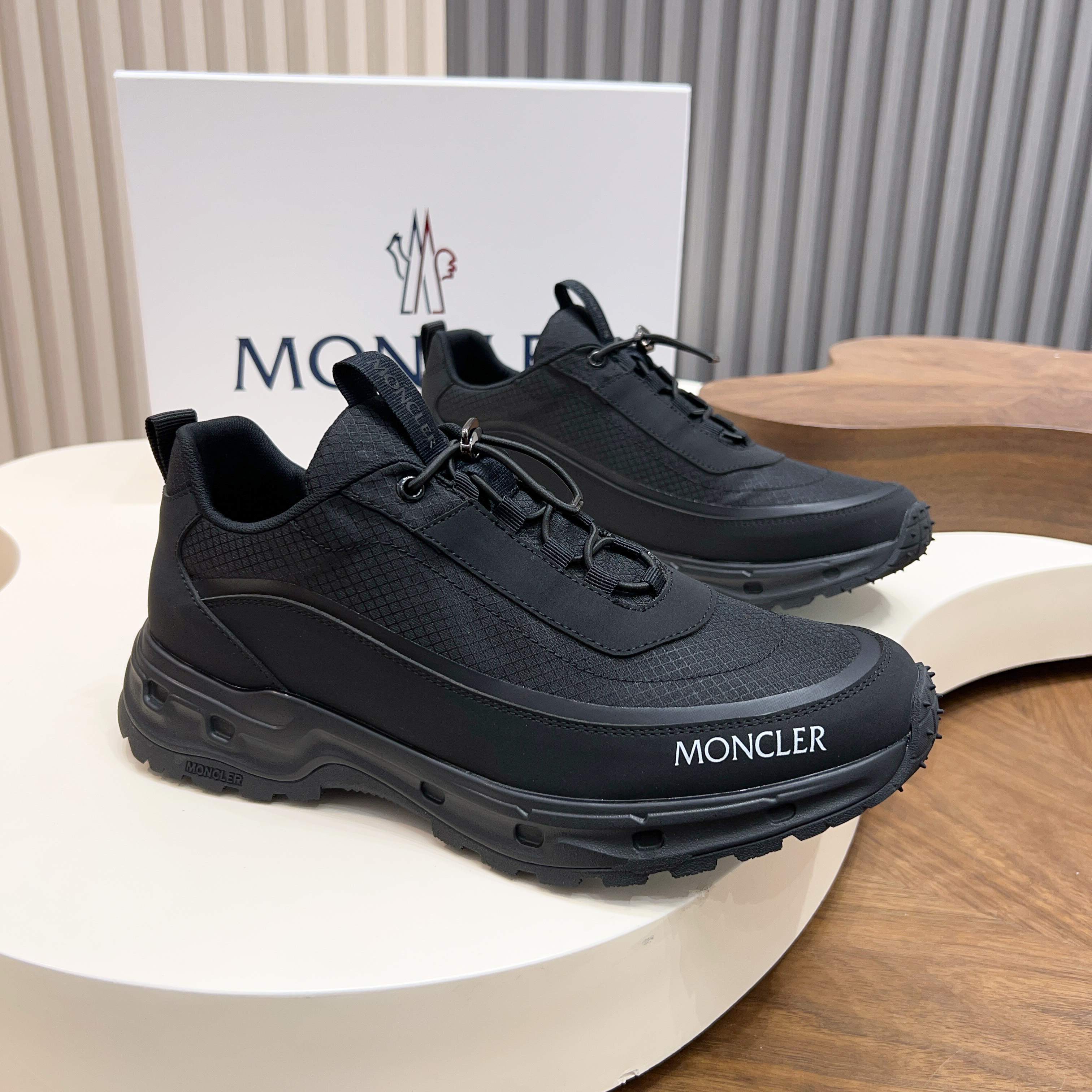 Moncler
