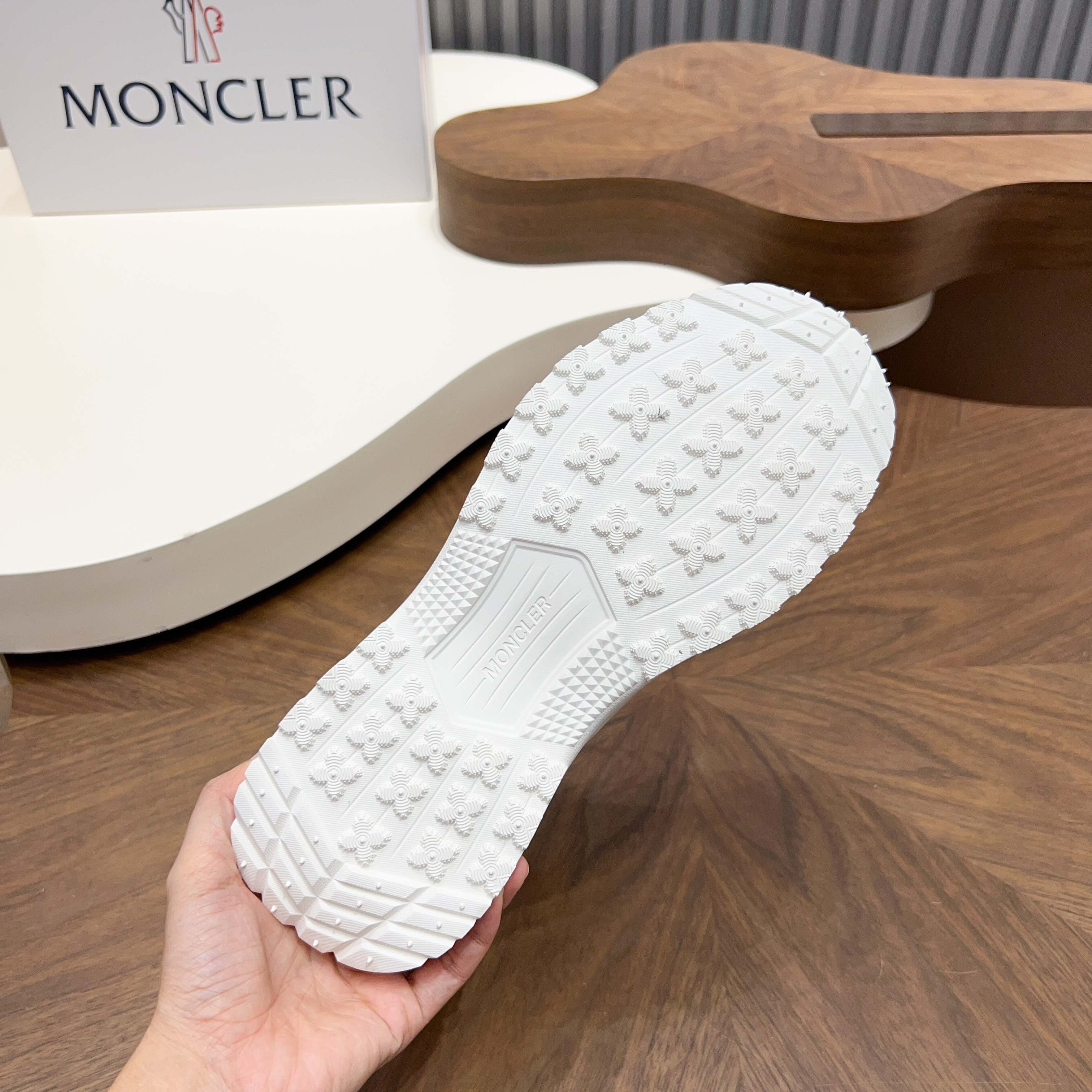 Moncler