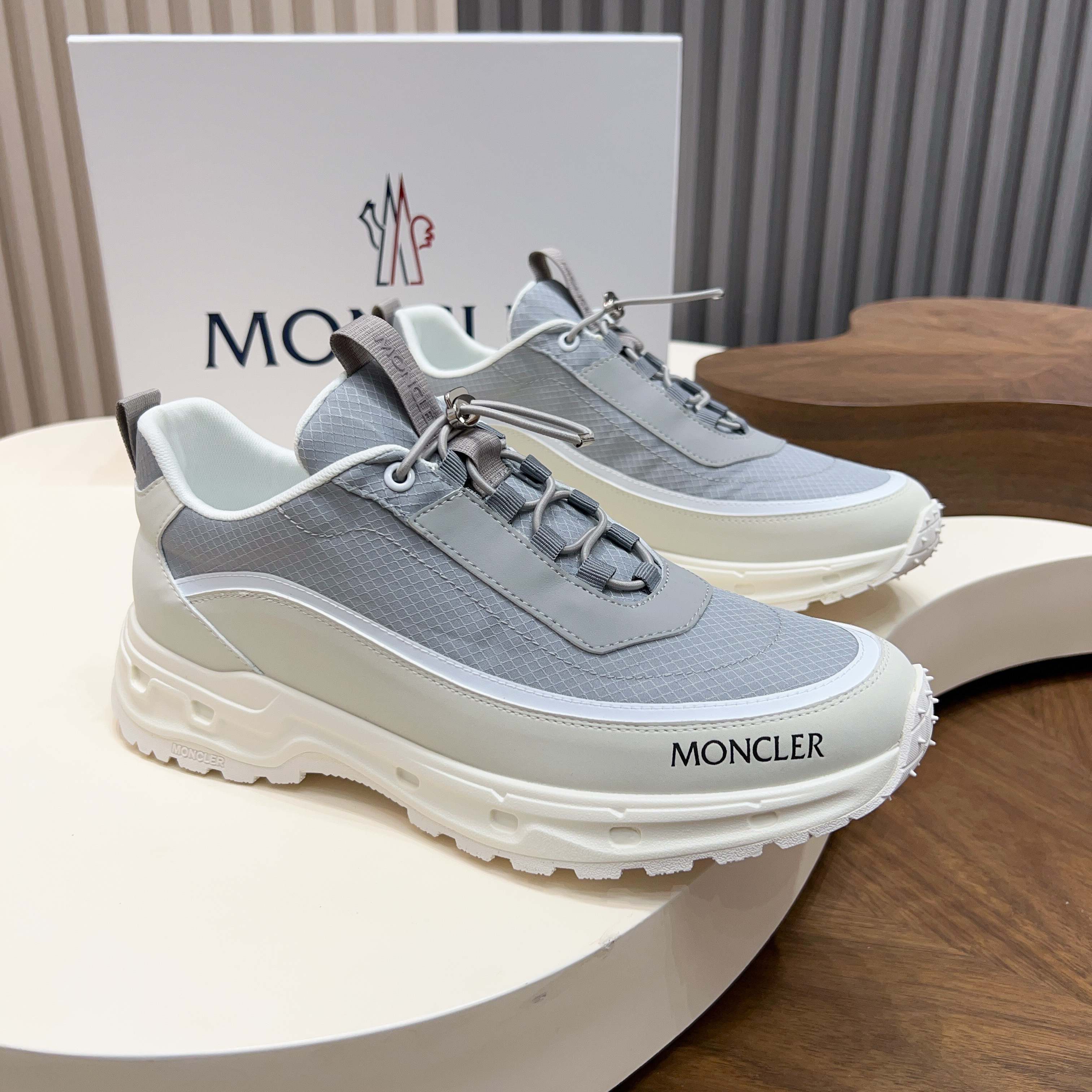 Moncler