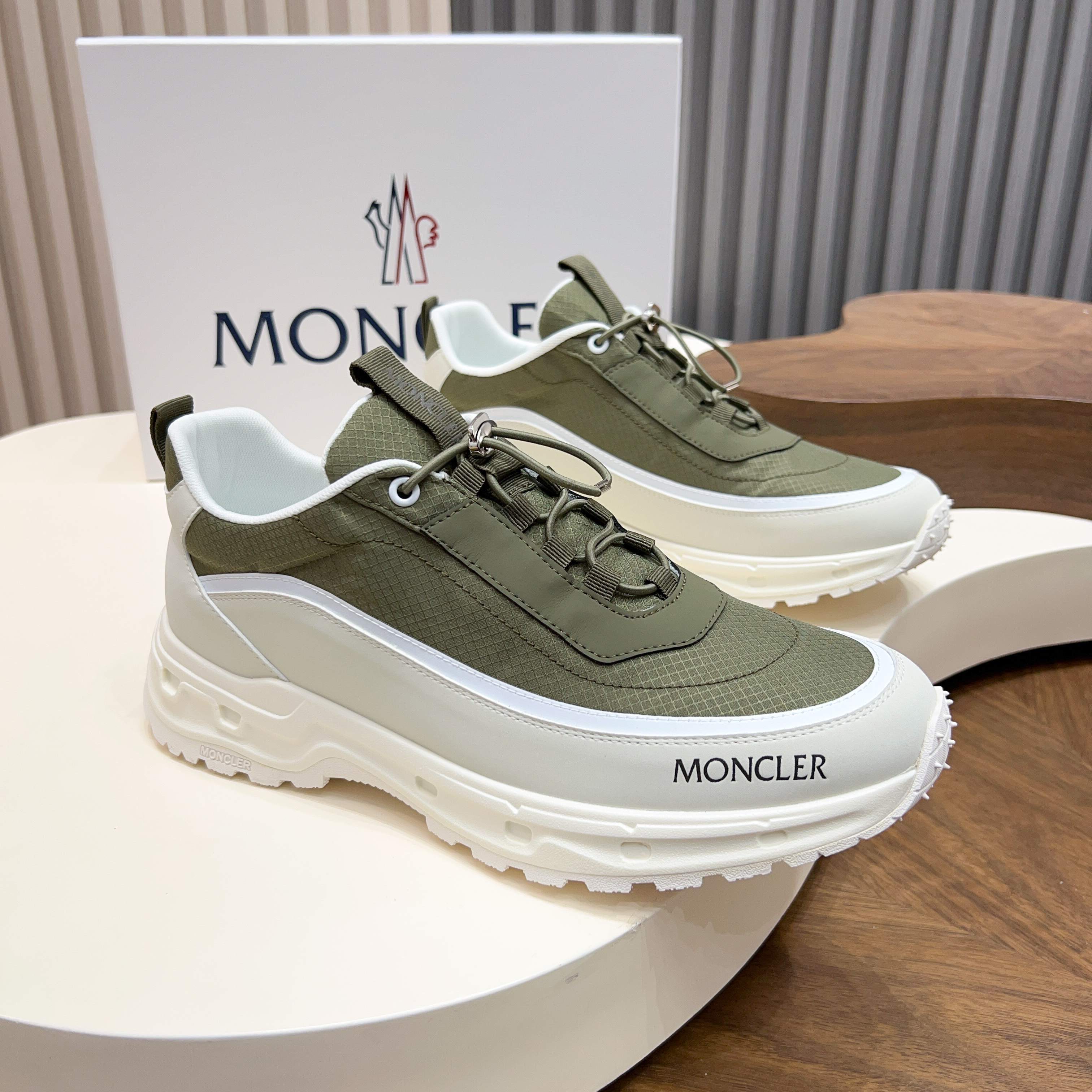 Moncler