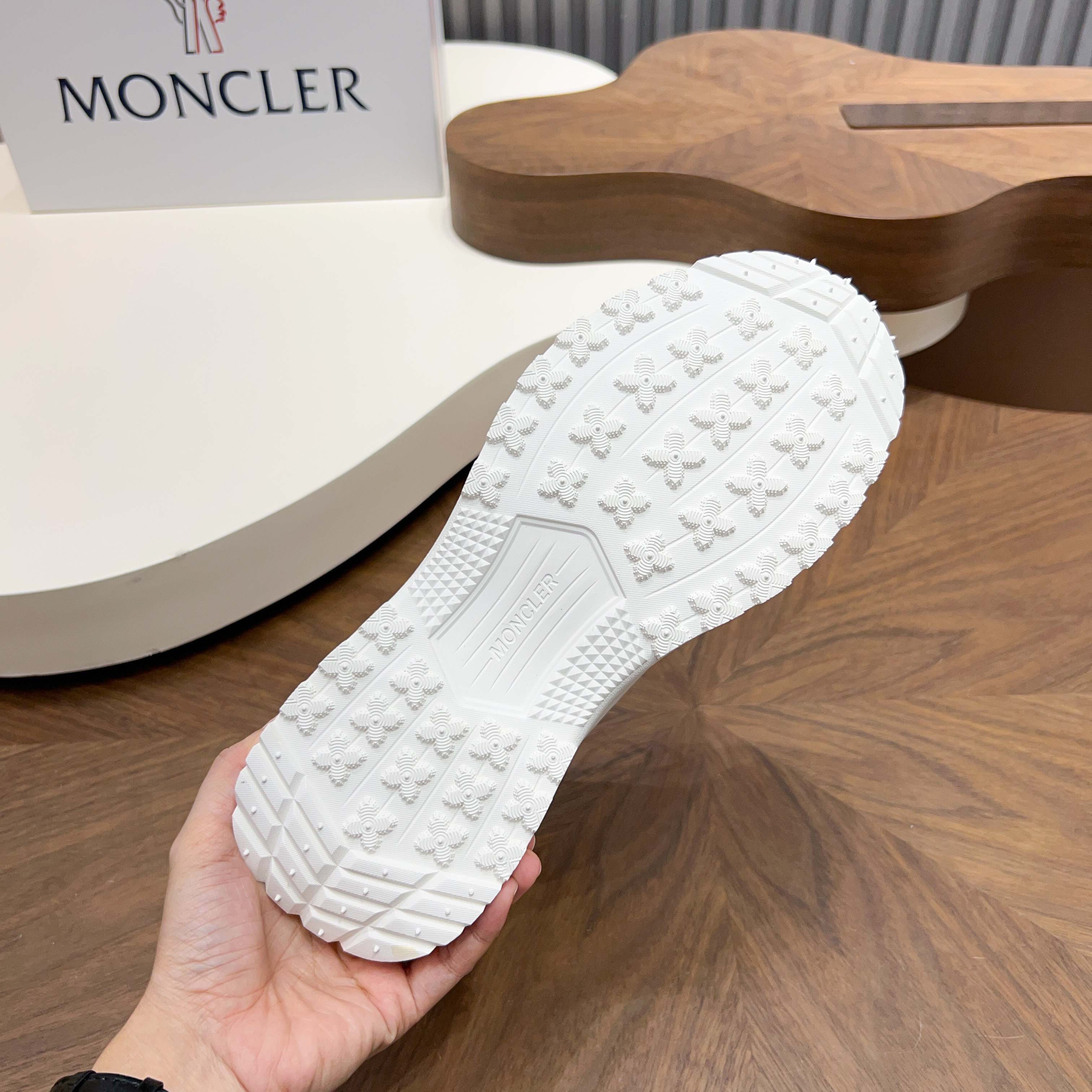 Moncler