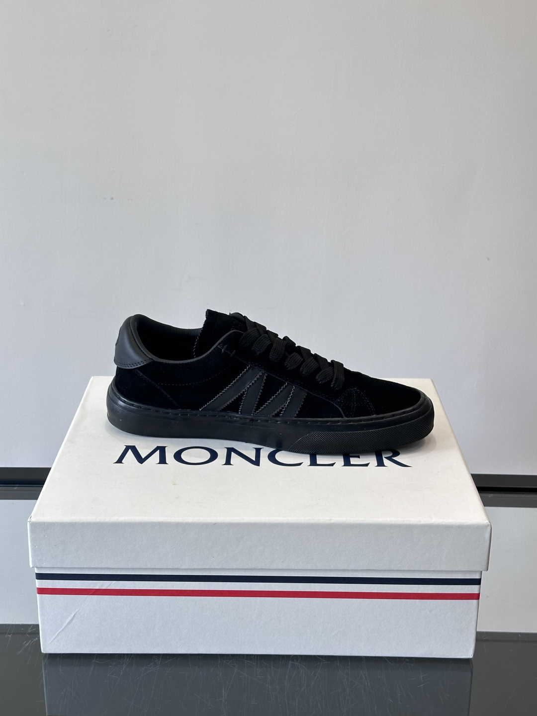 Moncler