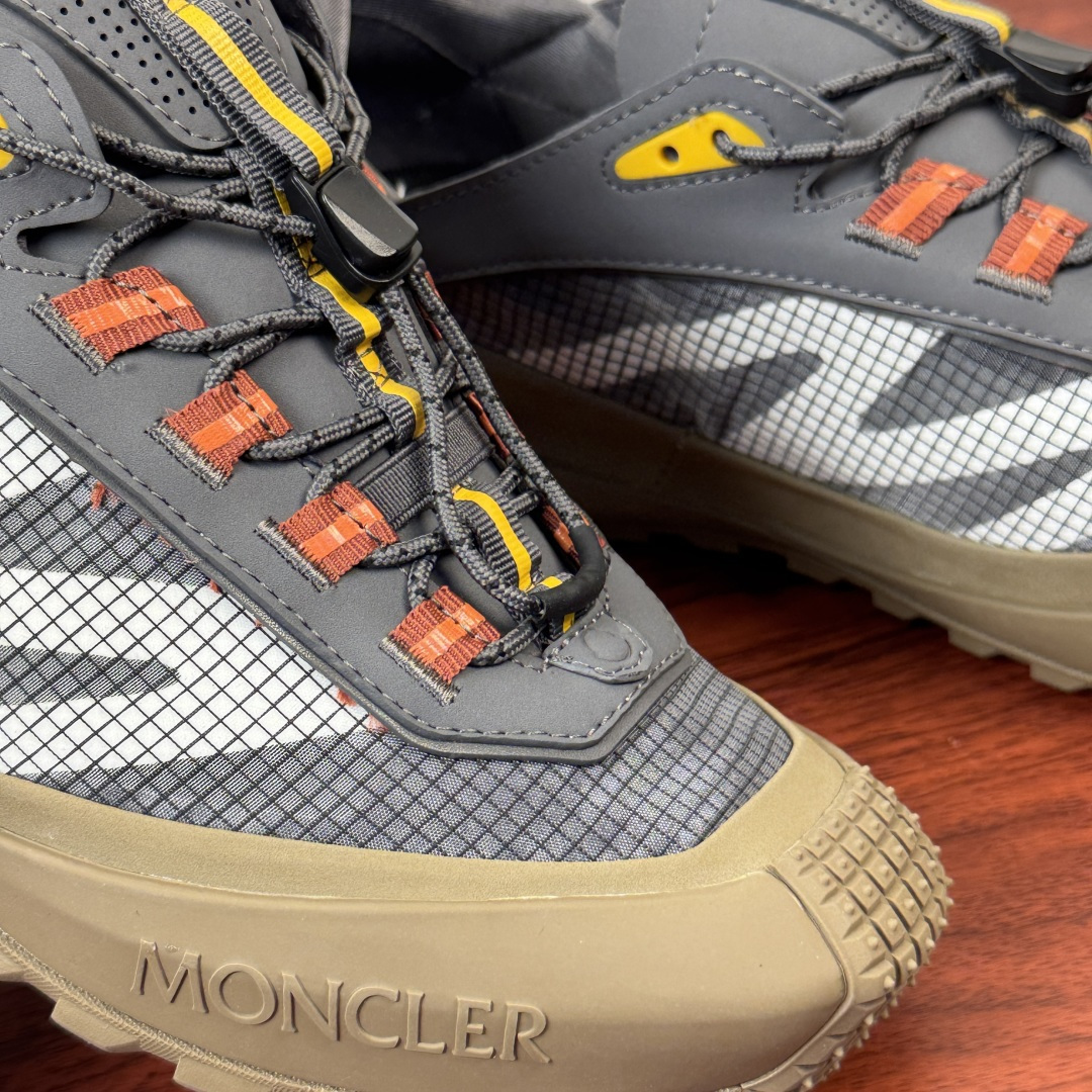 Moncler
