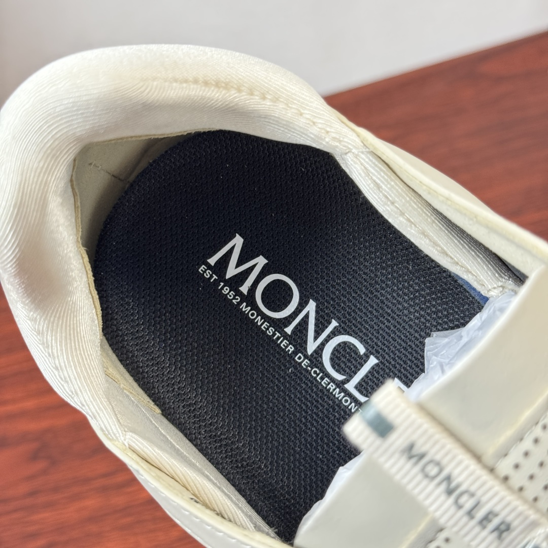 Moncler