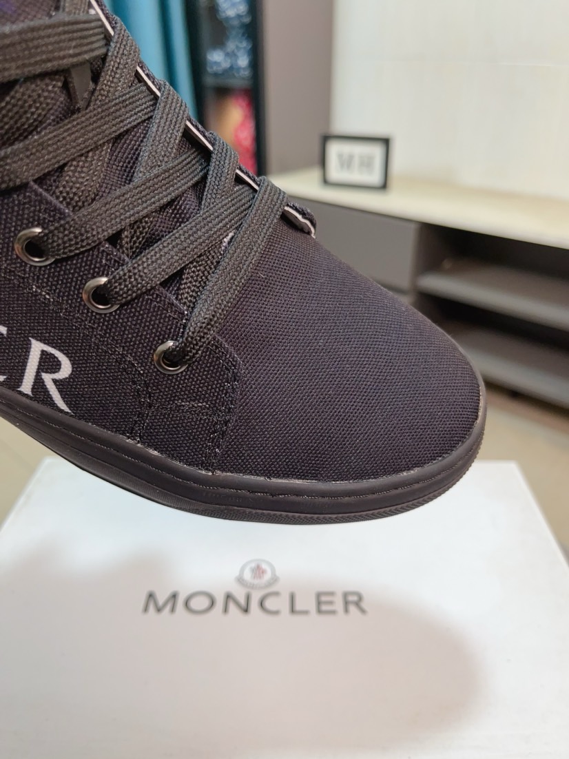 Moncler