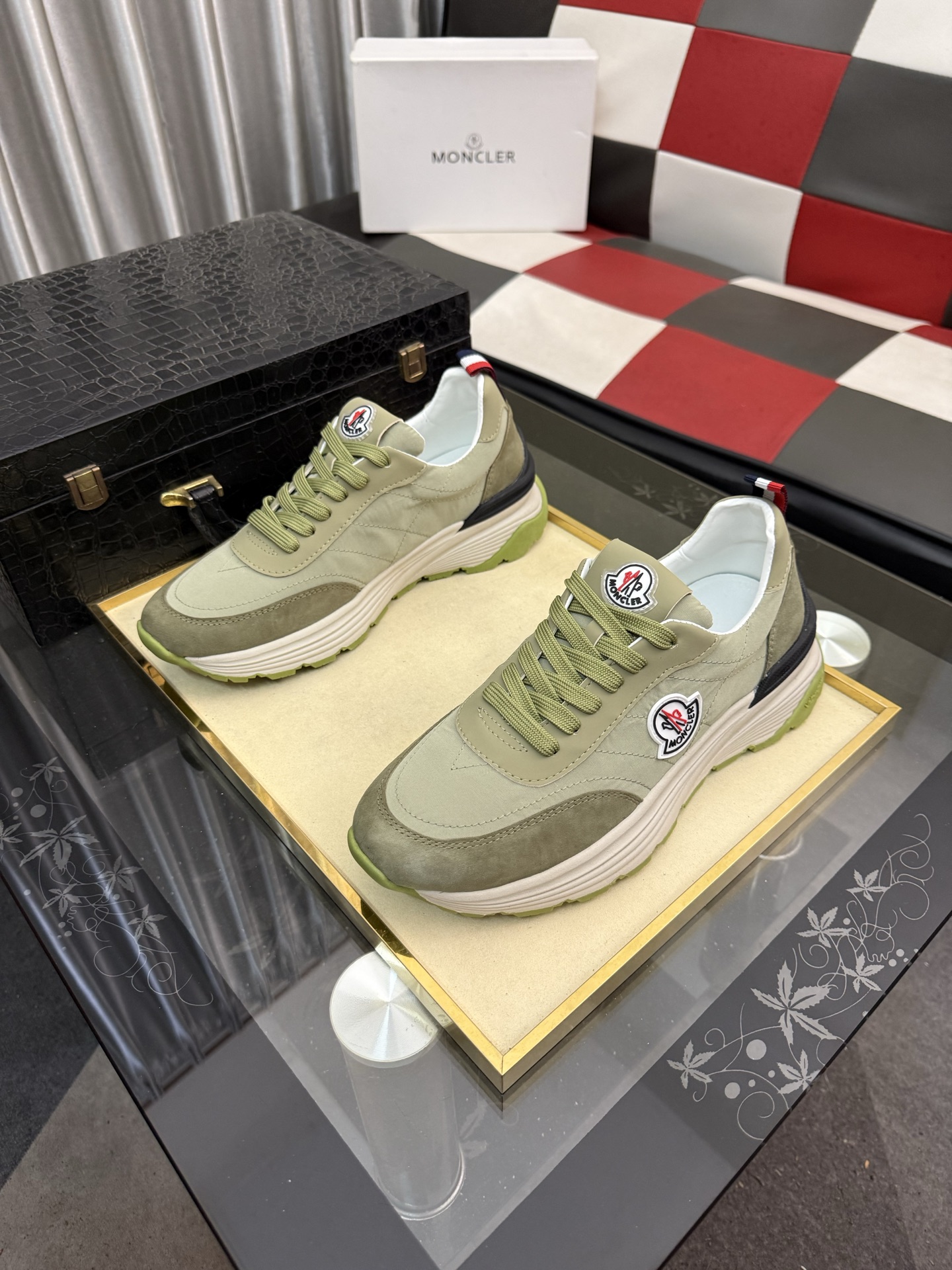 Moncler