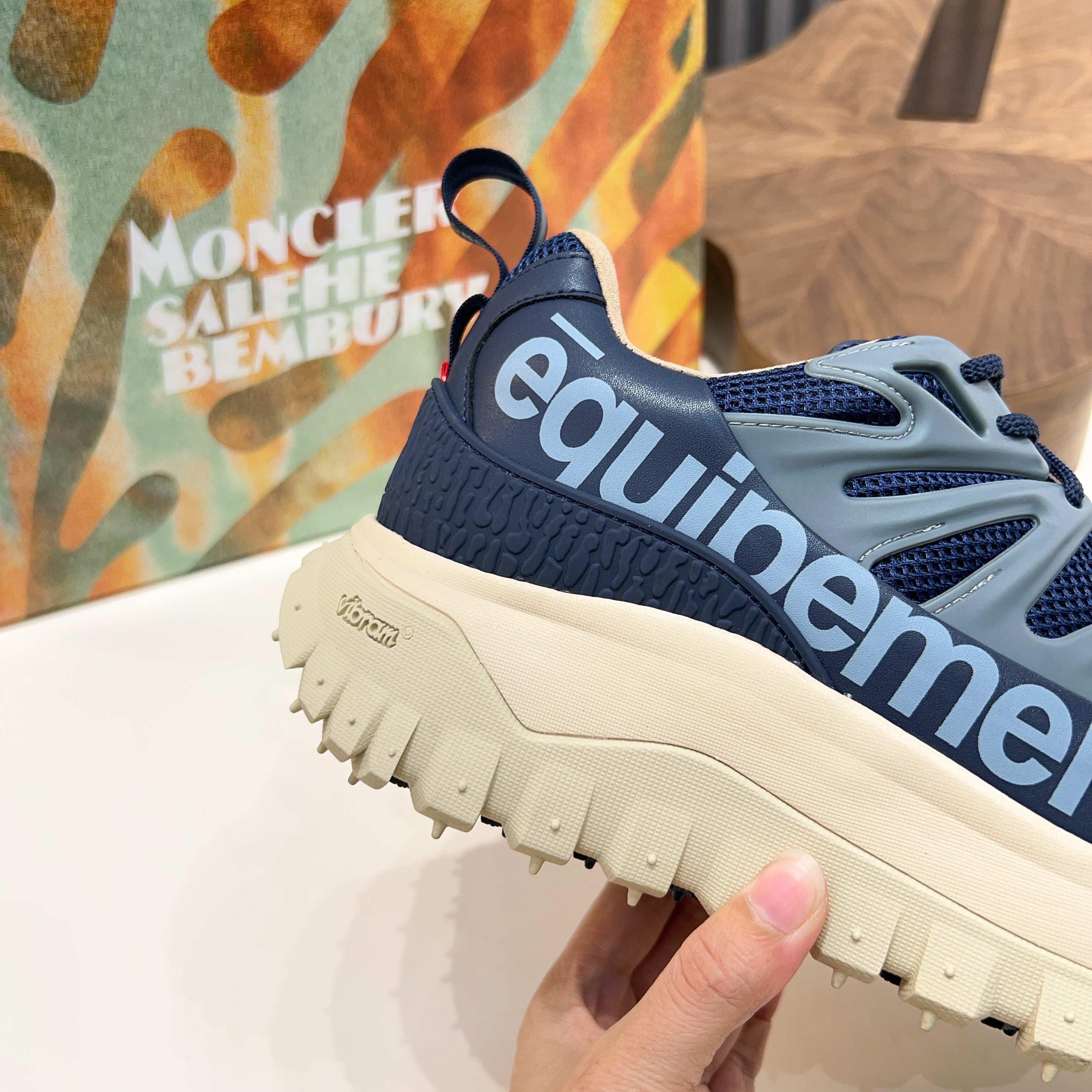 Moncler shoe