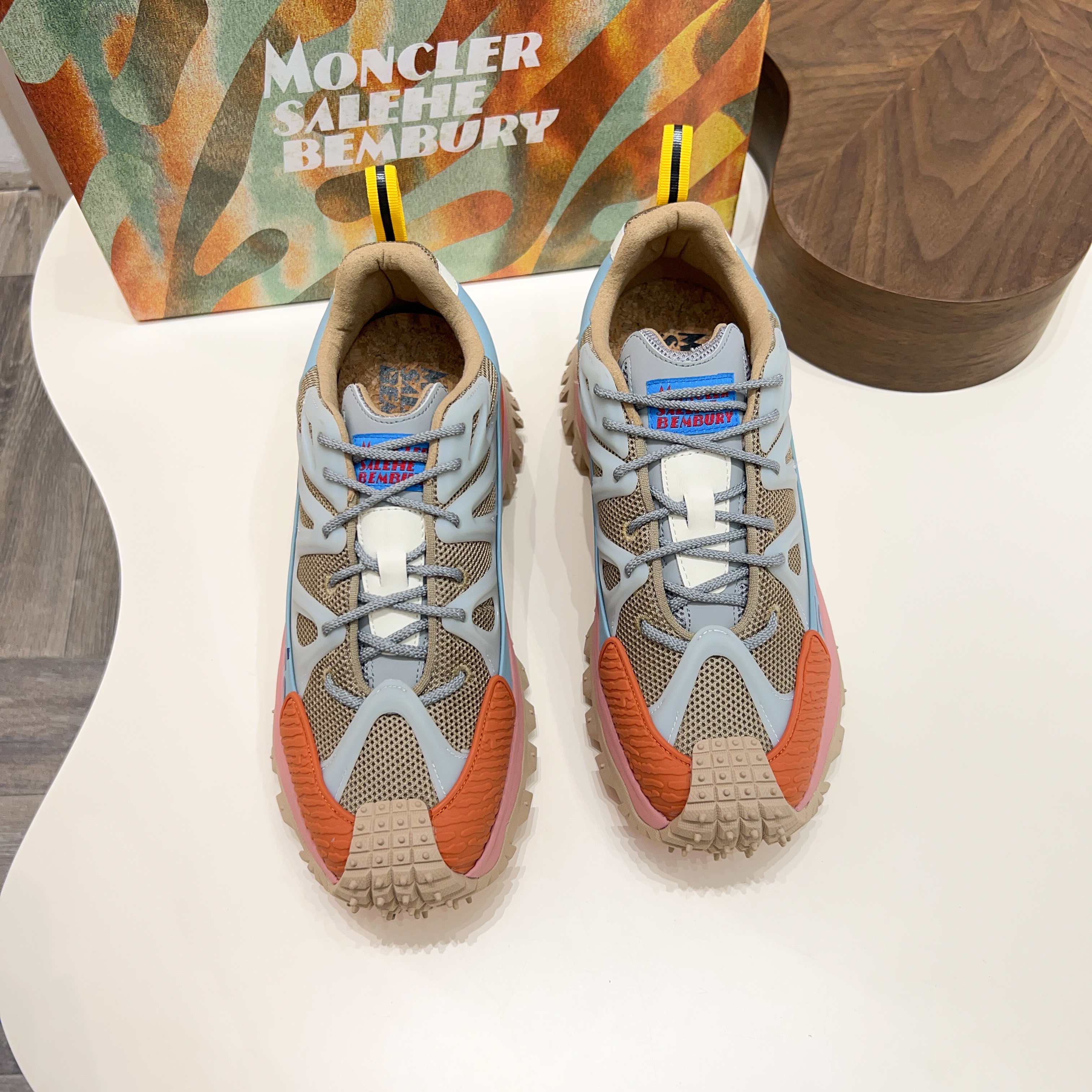 Moncler shoe
