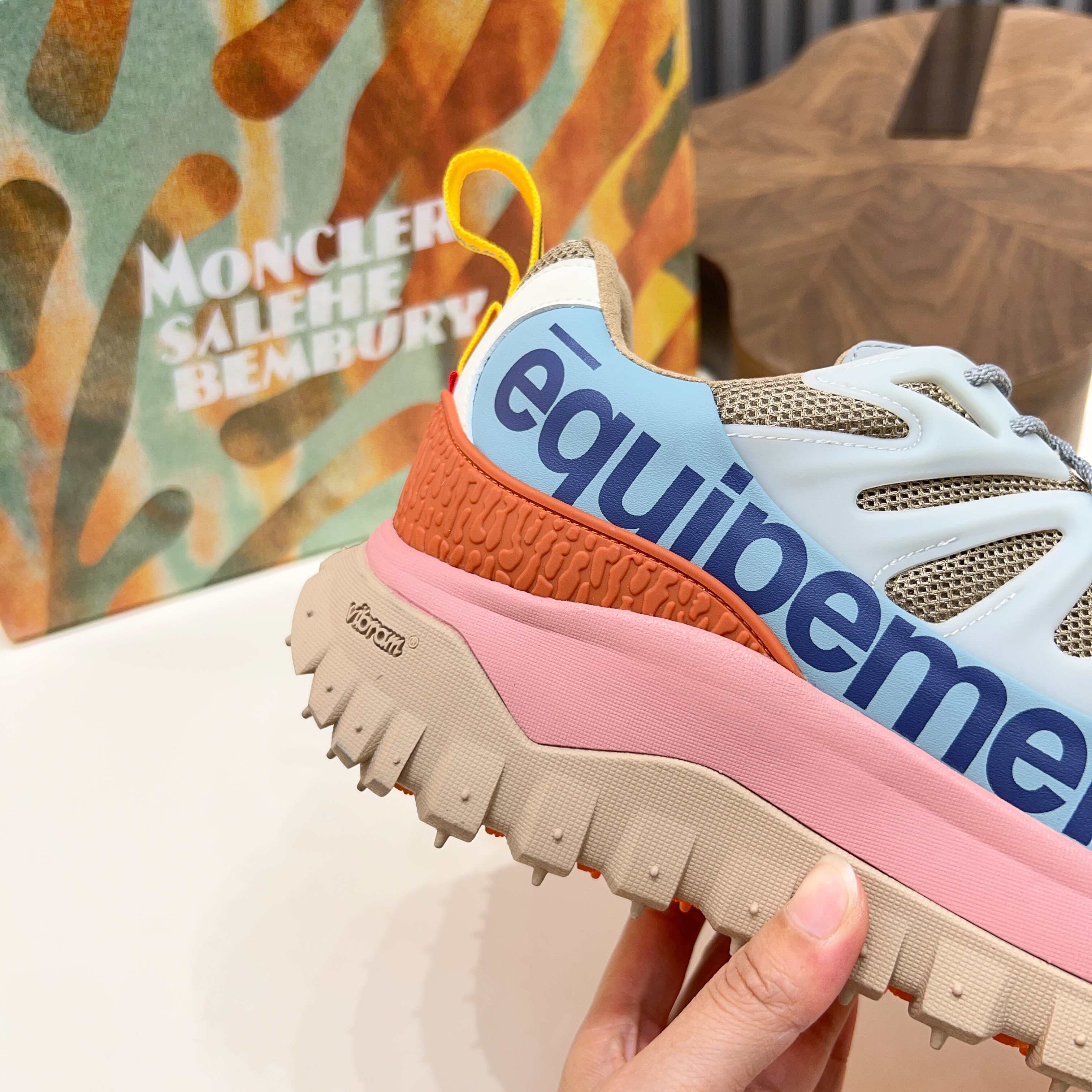 Moncler shoe