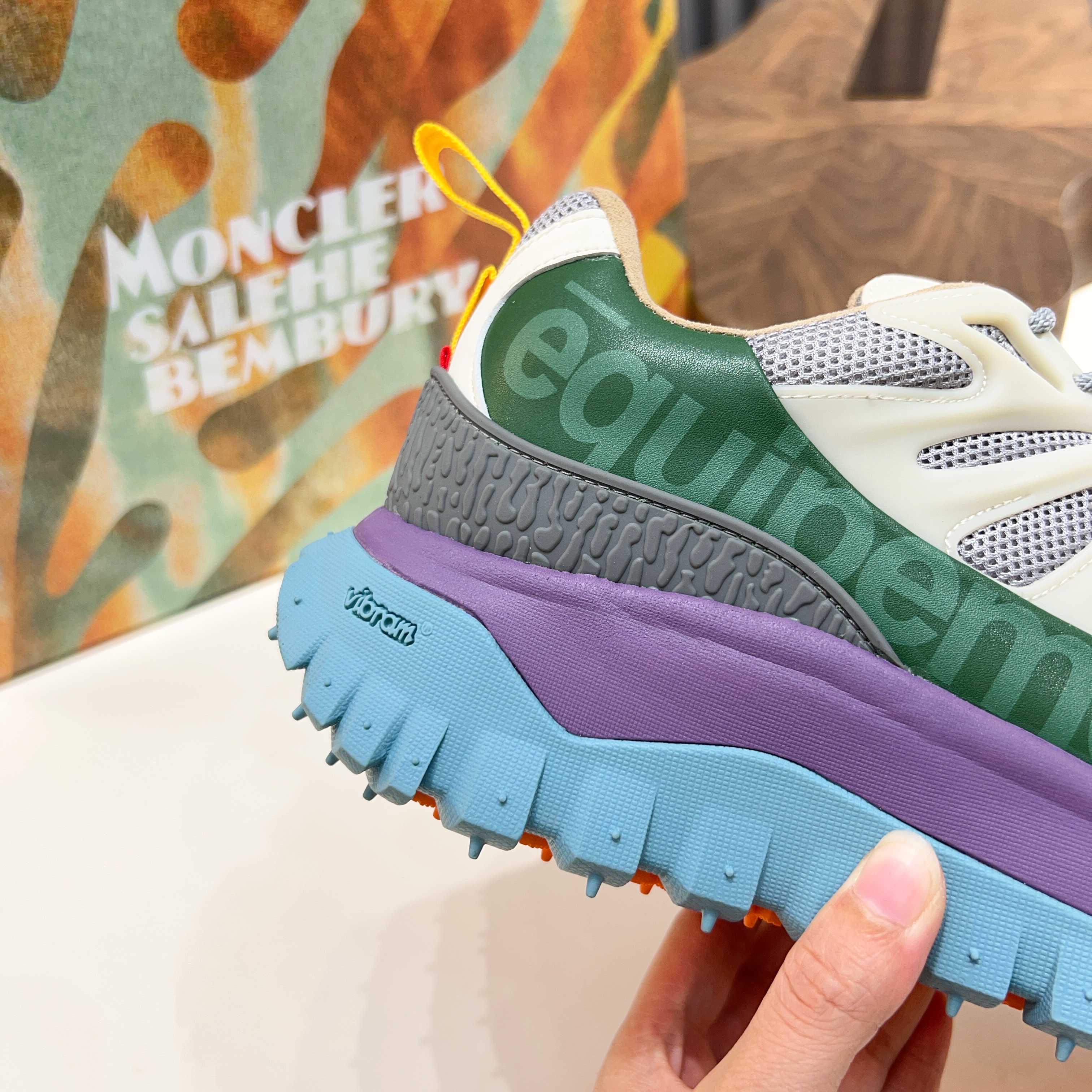 Moncler shoe