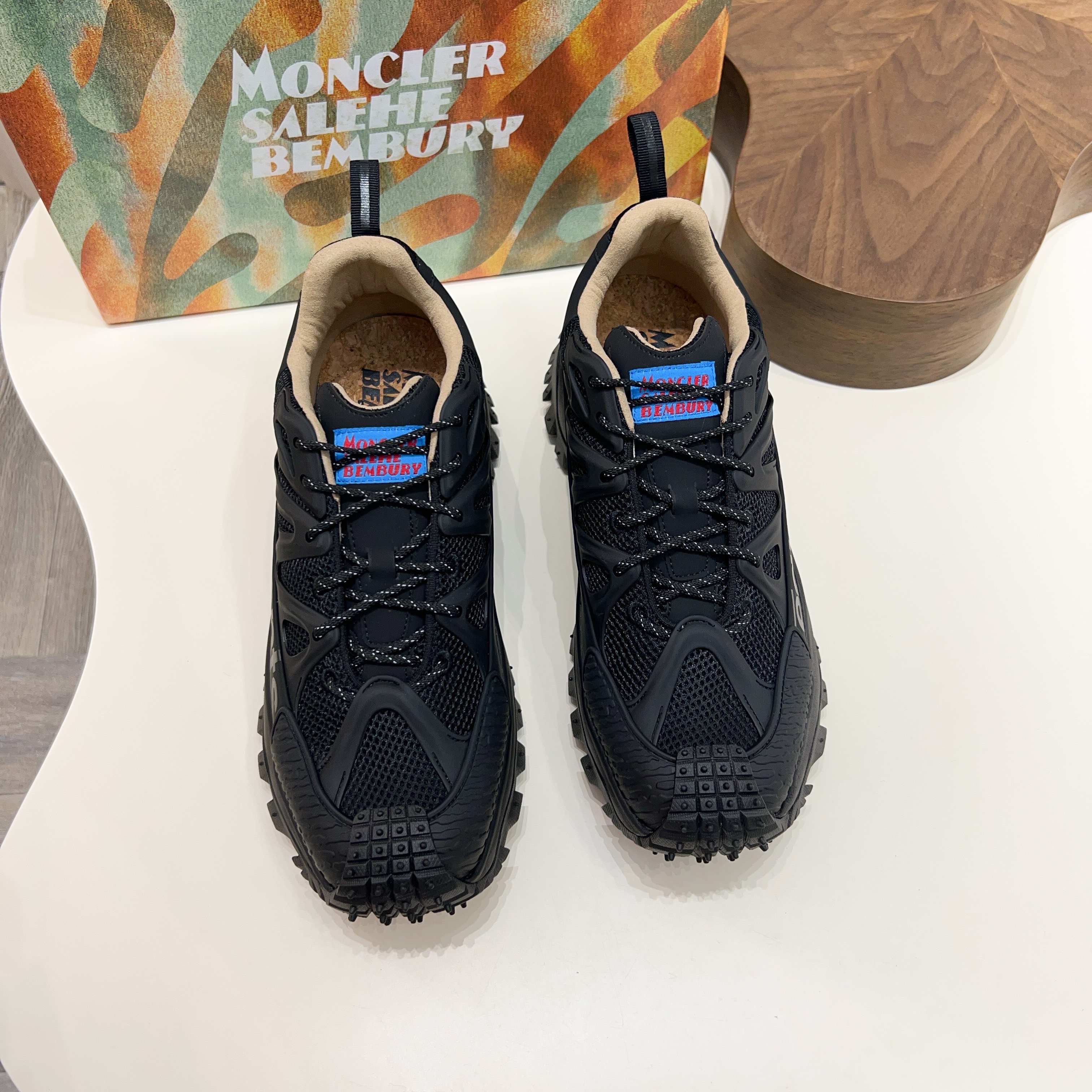 Moncler shoe