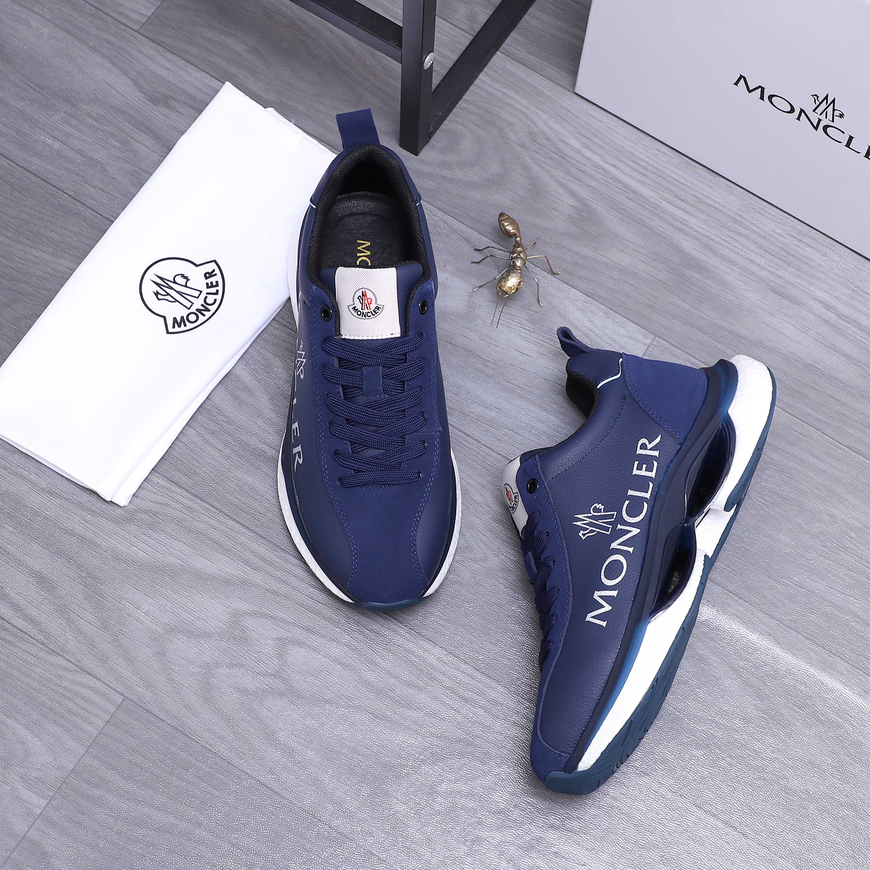 Moncler shoe