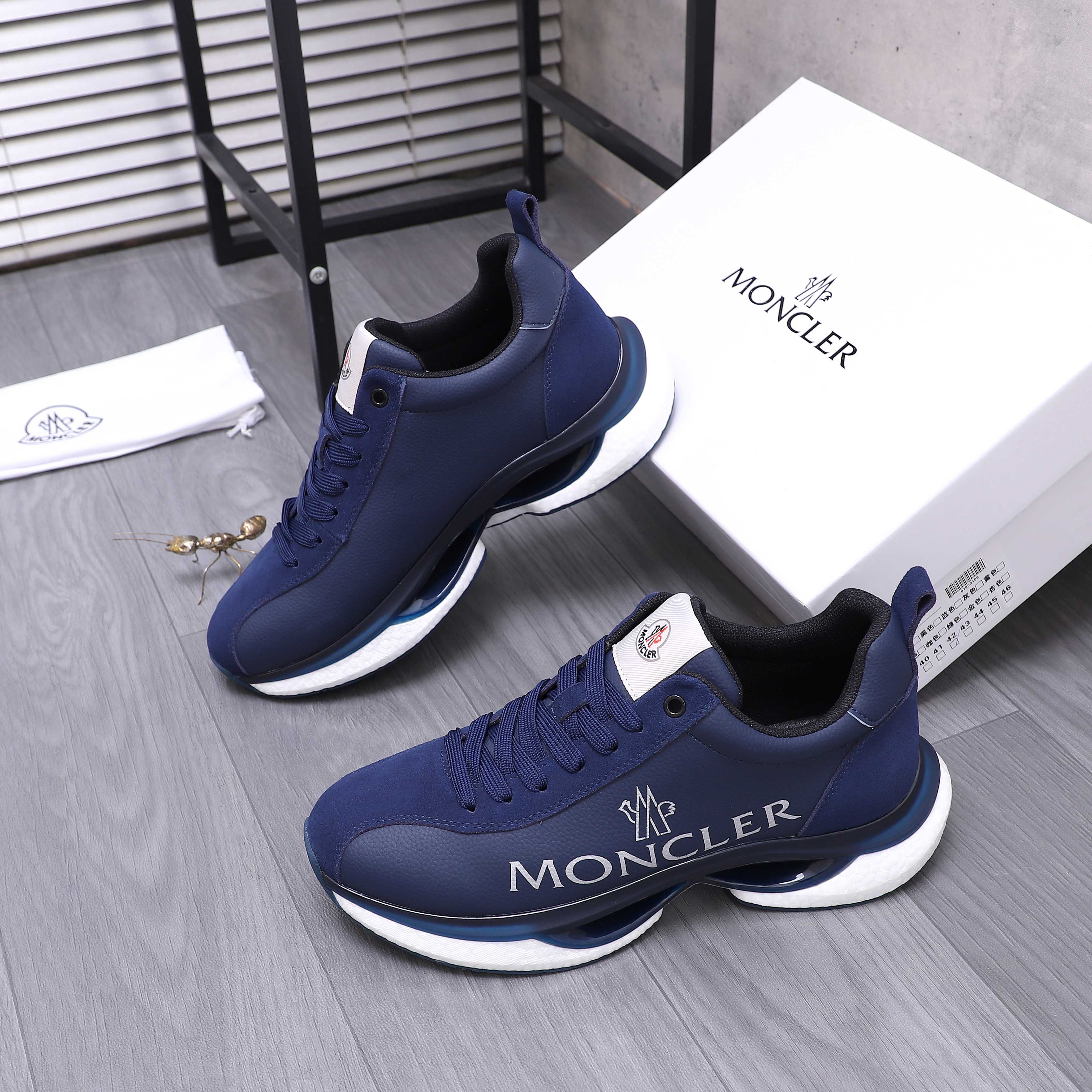 Moncler shoe