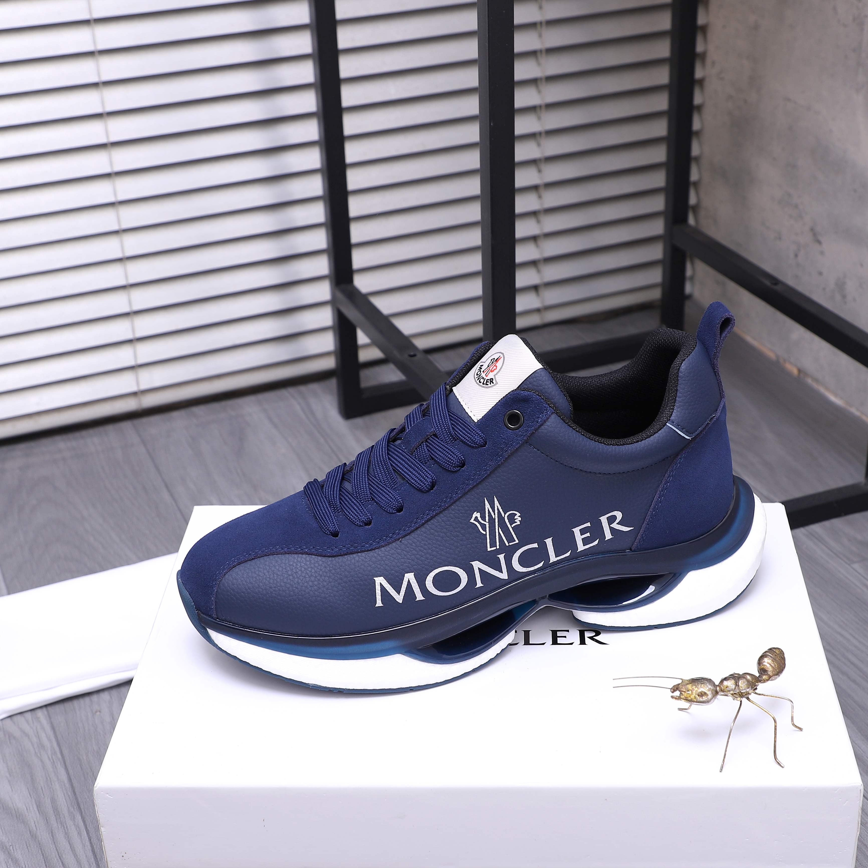 Moncler shoe