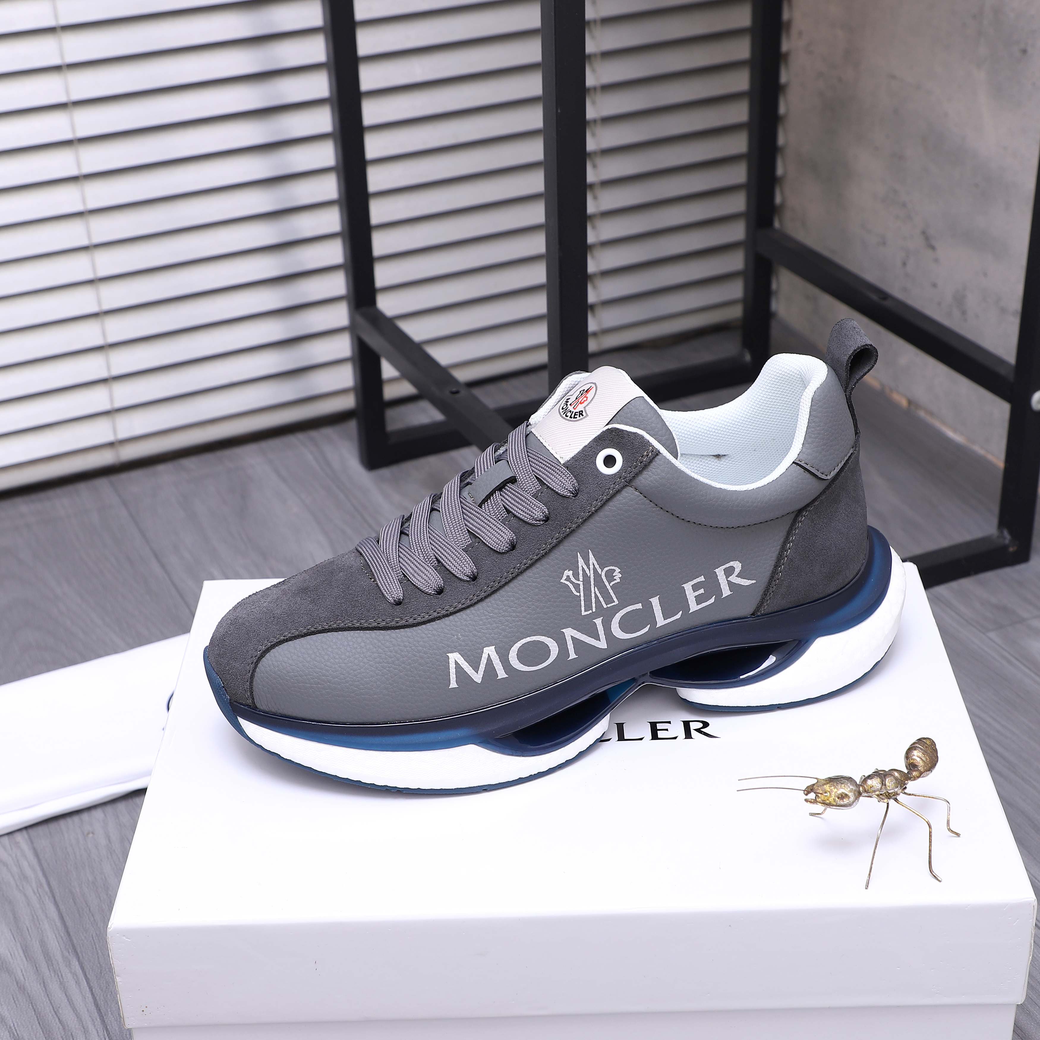 Moncler shoe