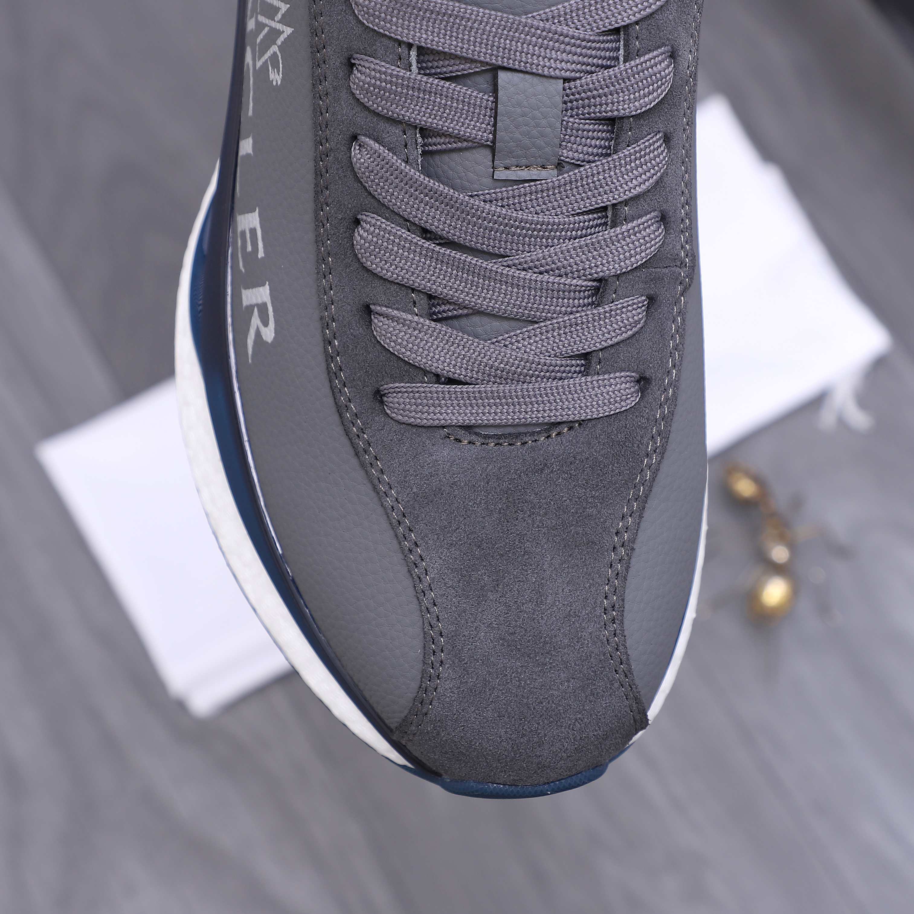 Moncler shoe