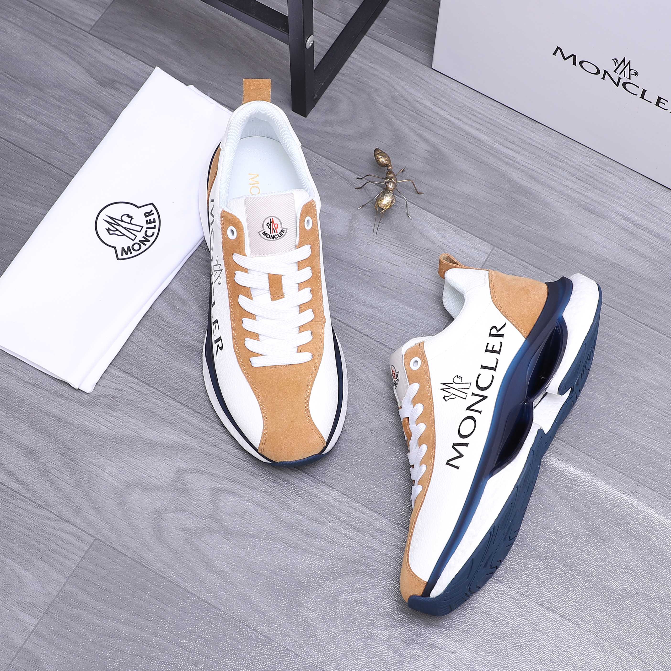 Moncler shoe