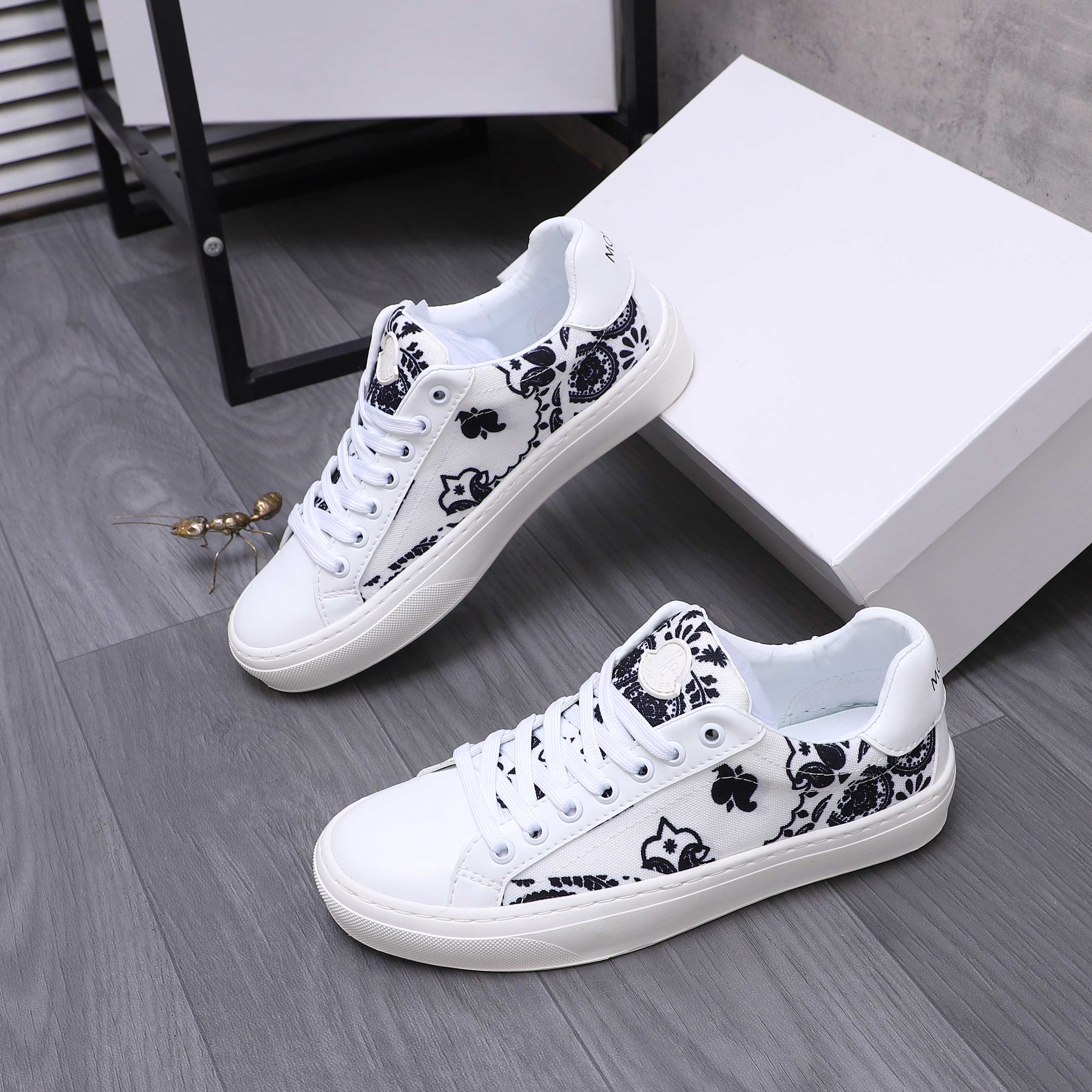 Moncler shoe