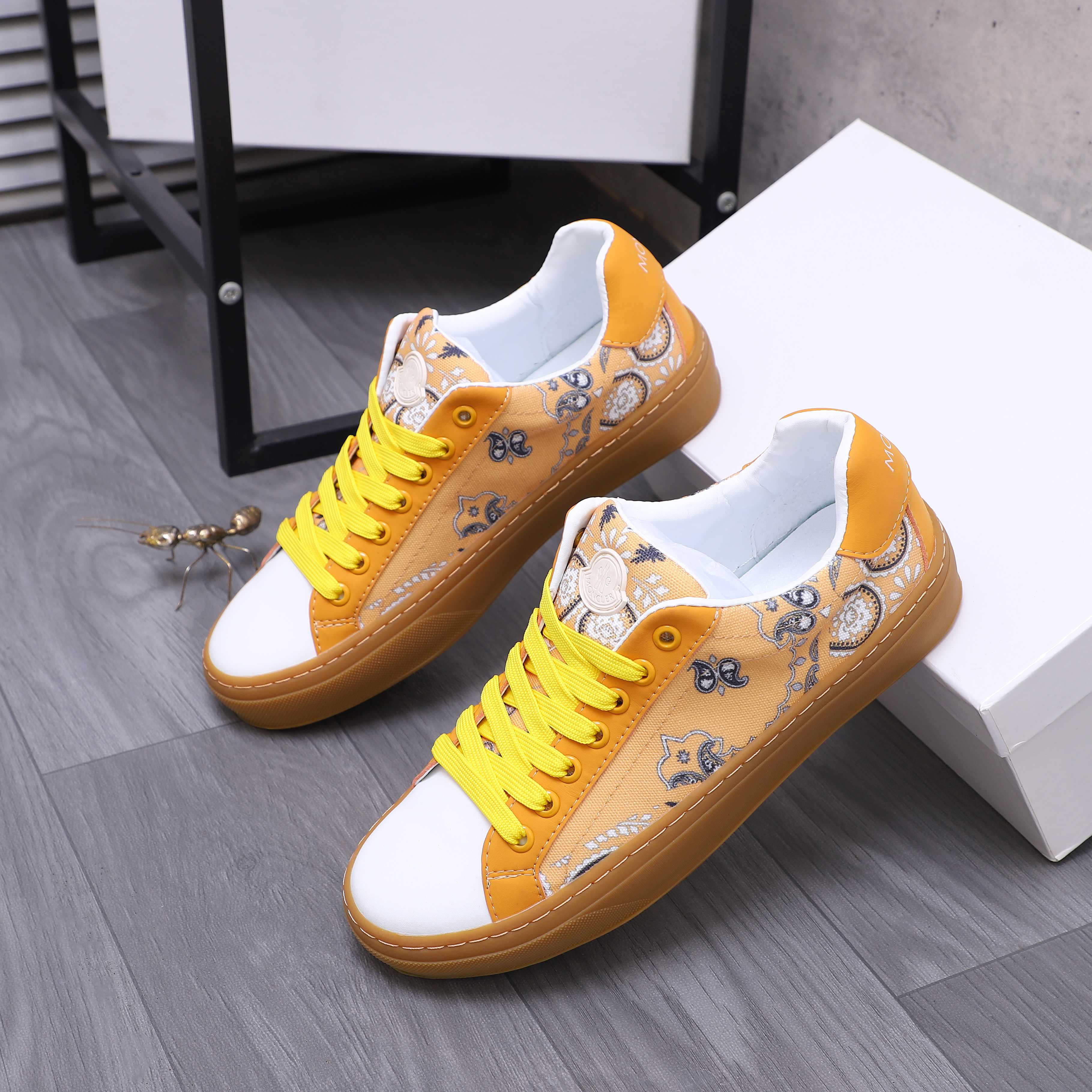 Moncler shoe