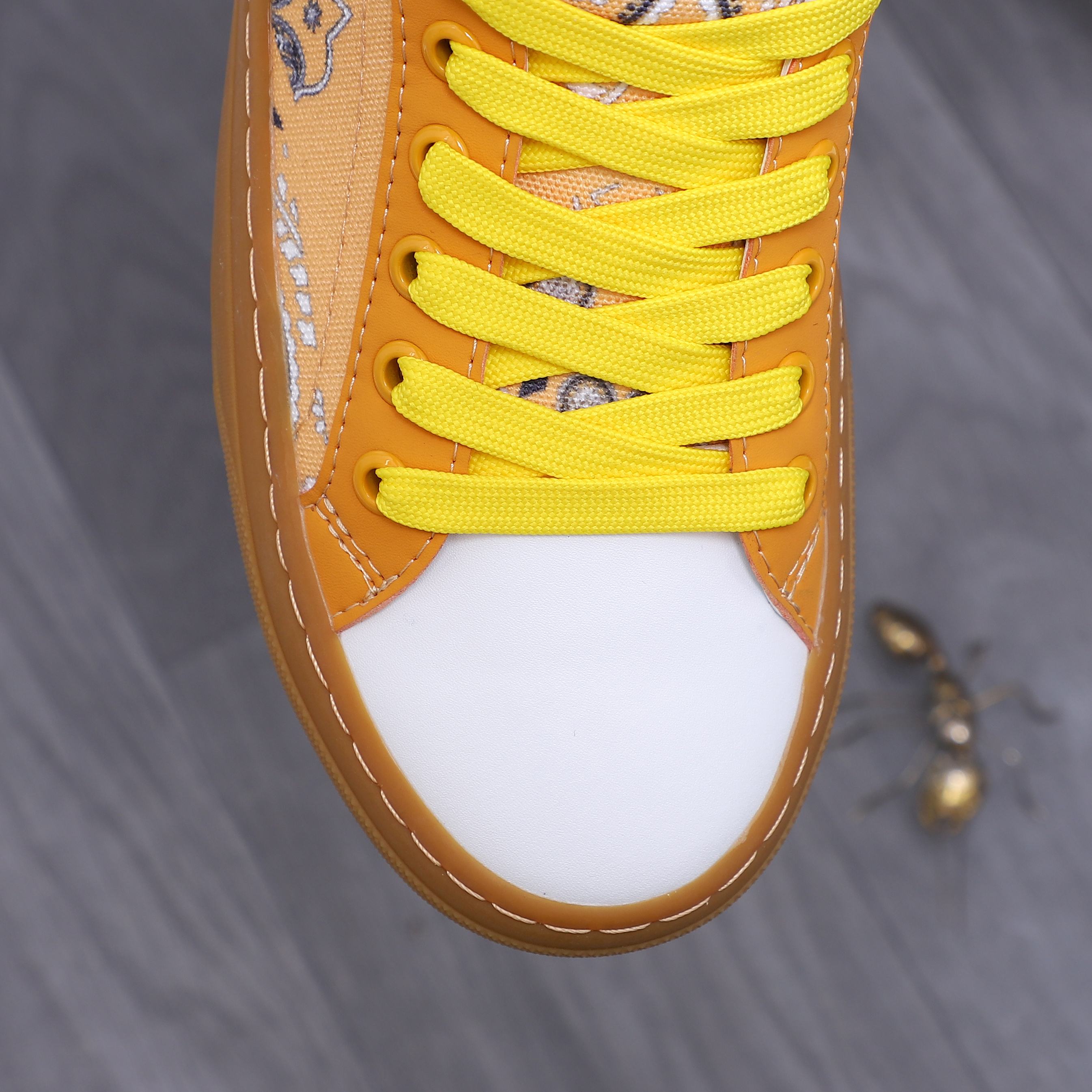 Moncler shoe