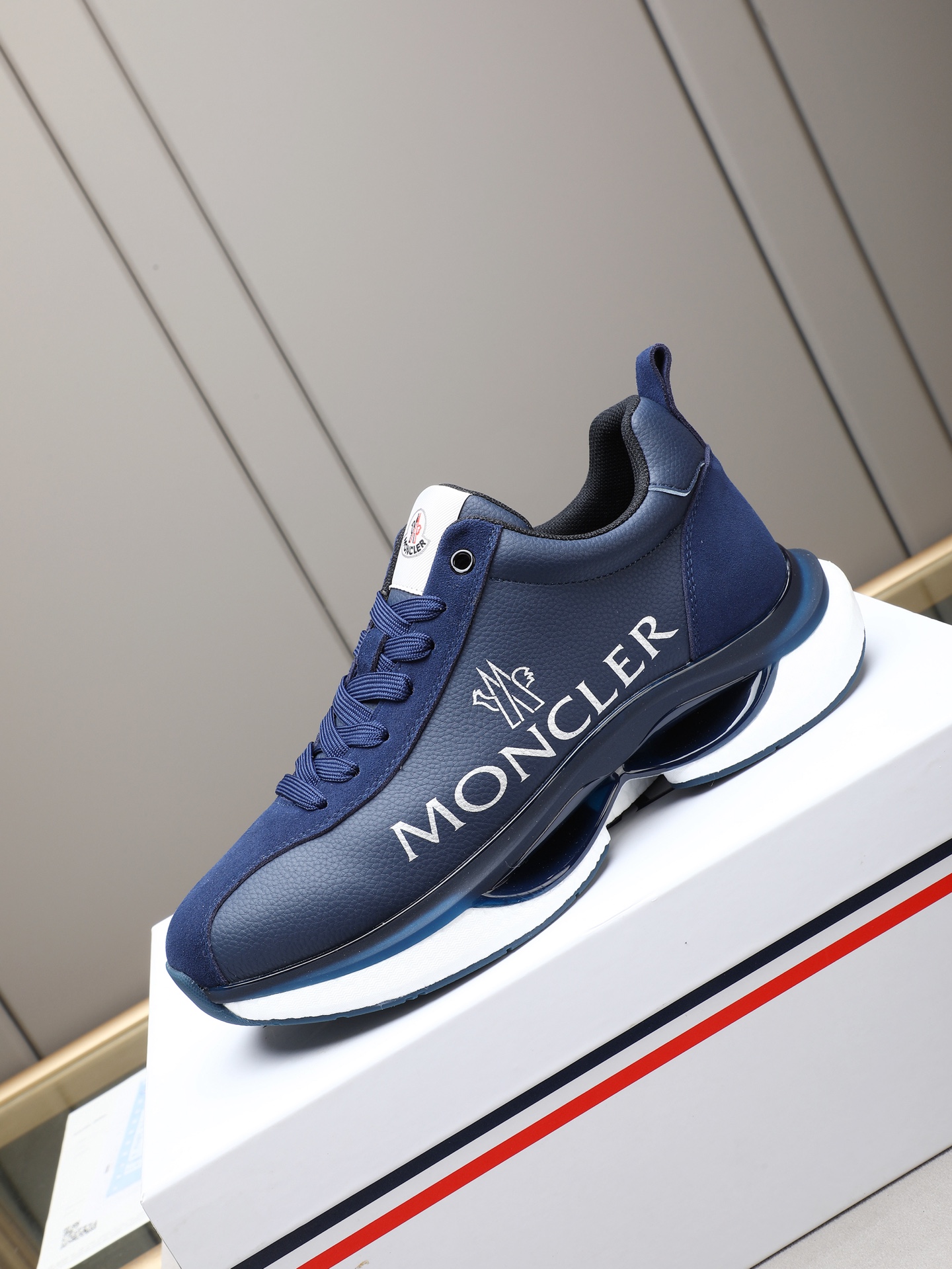Moncler shoe