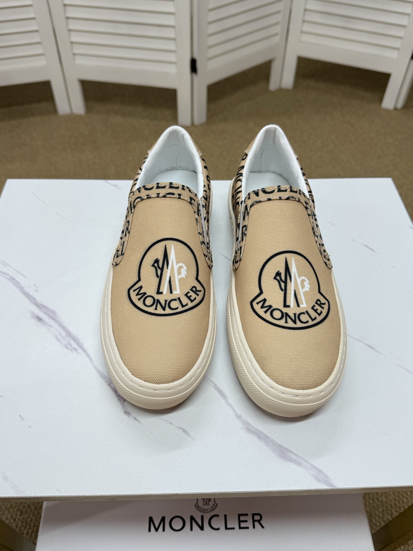 Moncler shoe