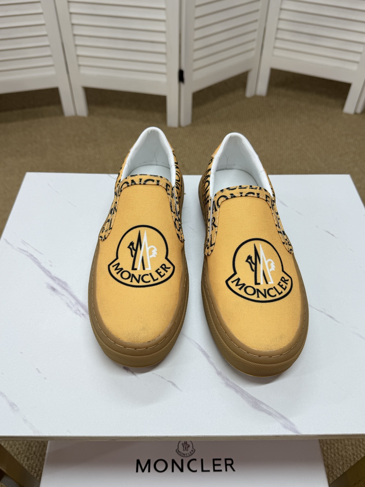 Moncler shoe