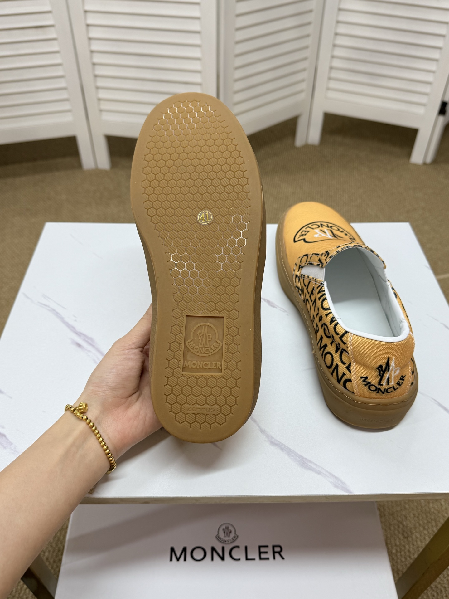 Moncler shoe