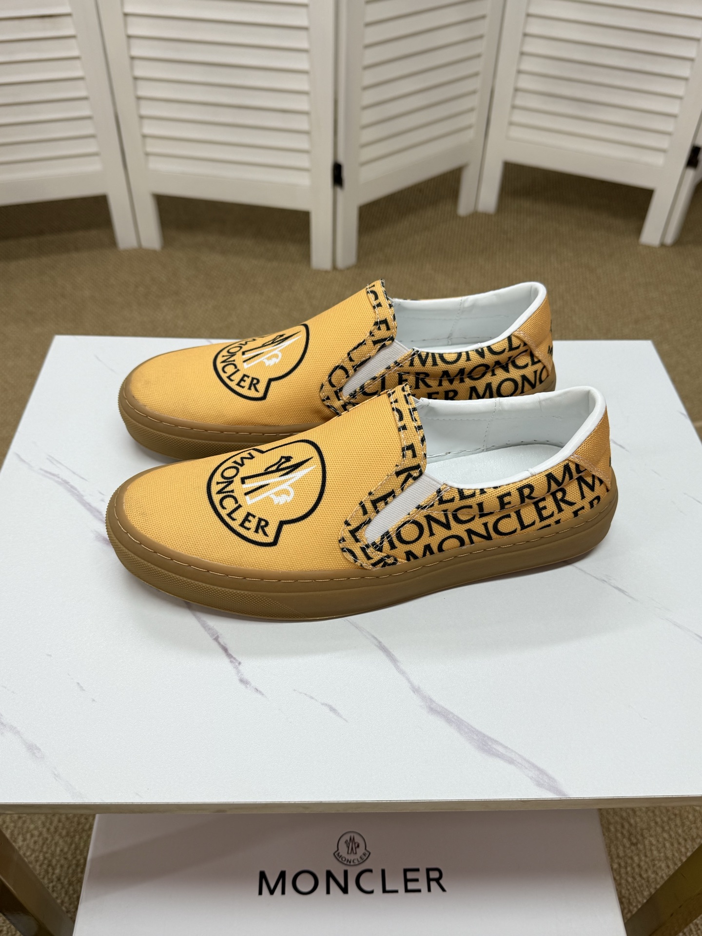 Moncler shoe