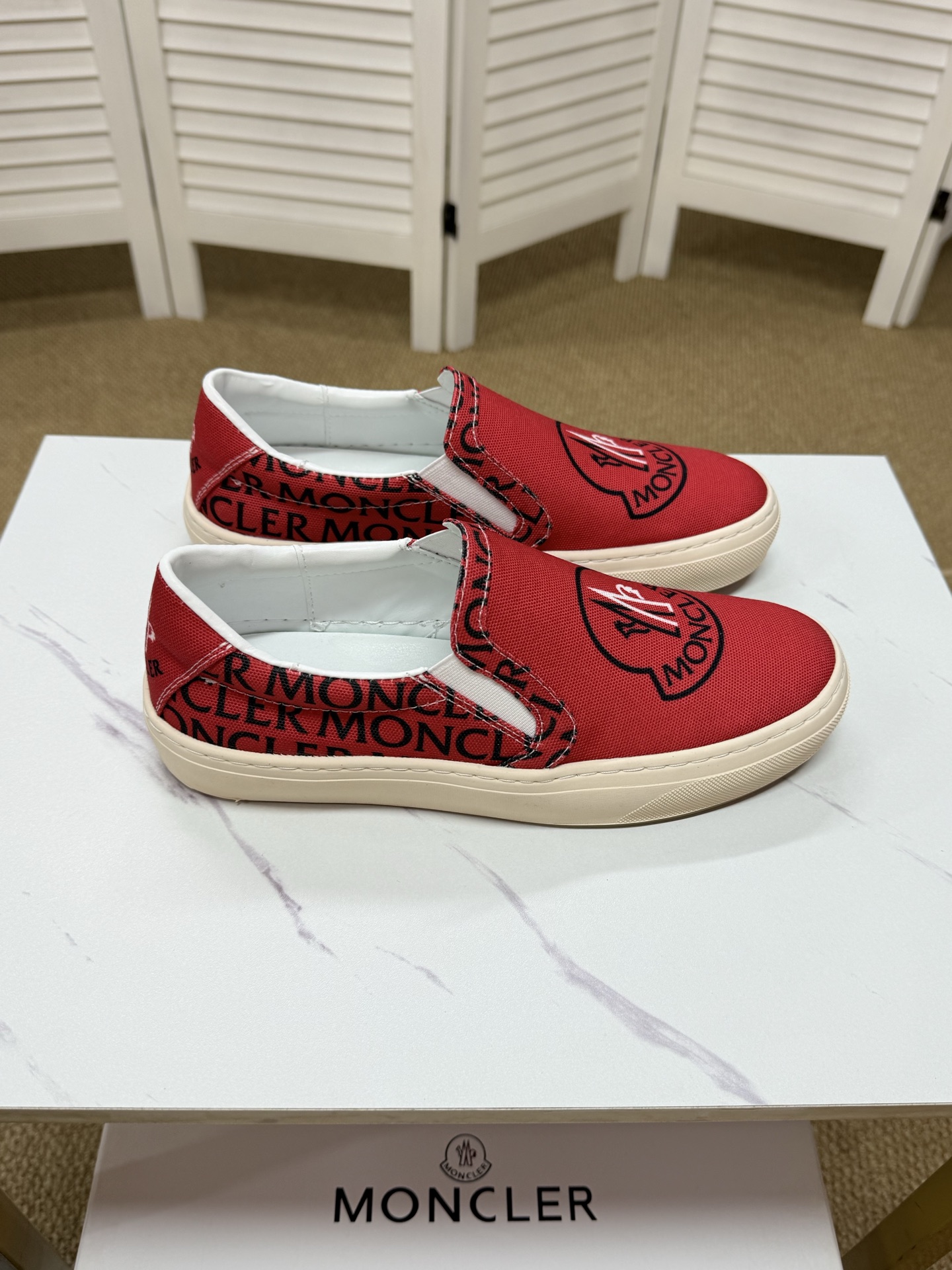 Moncler shoe