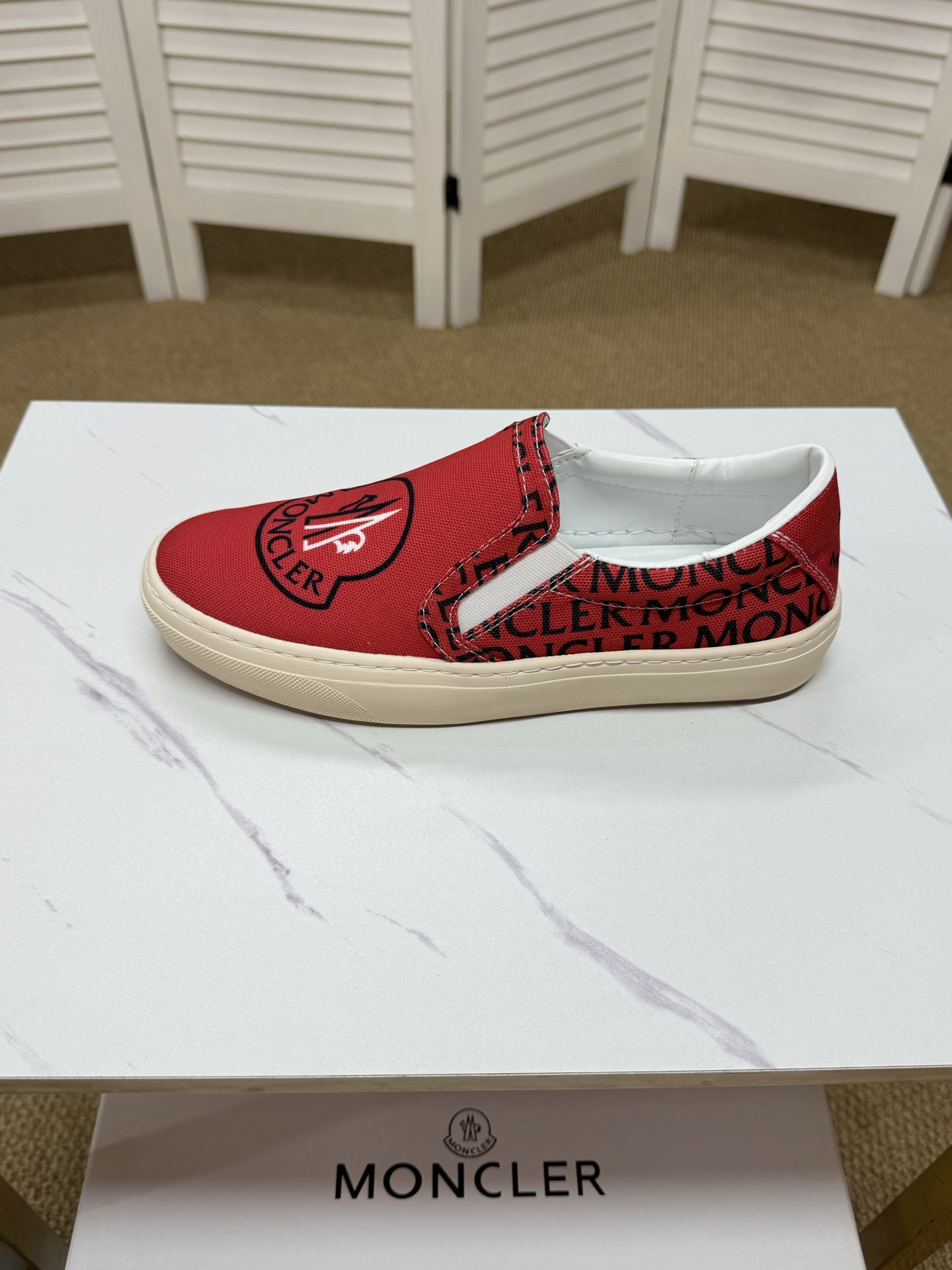 Moncler shoe