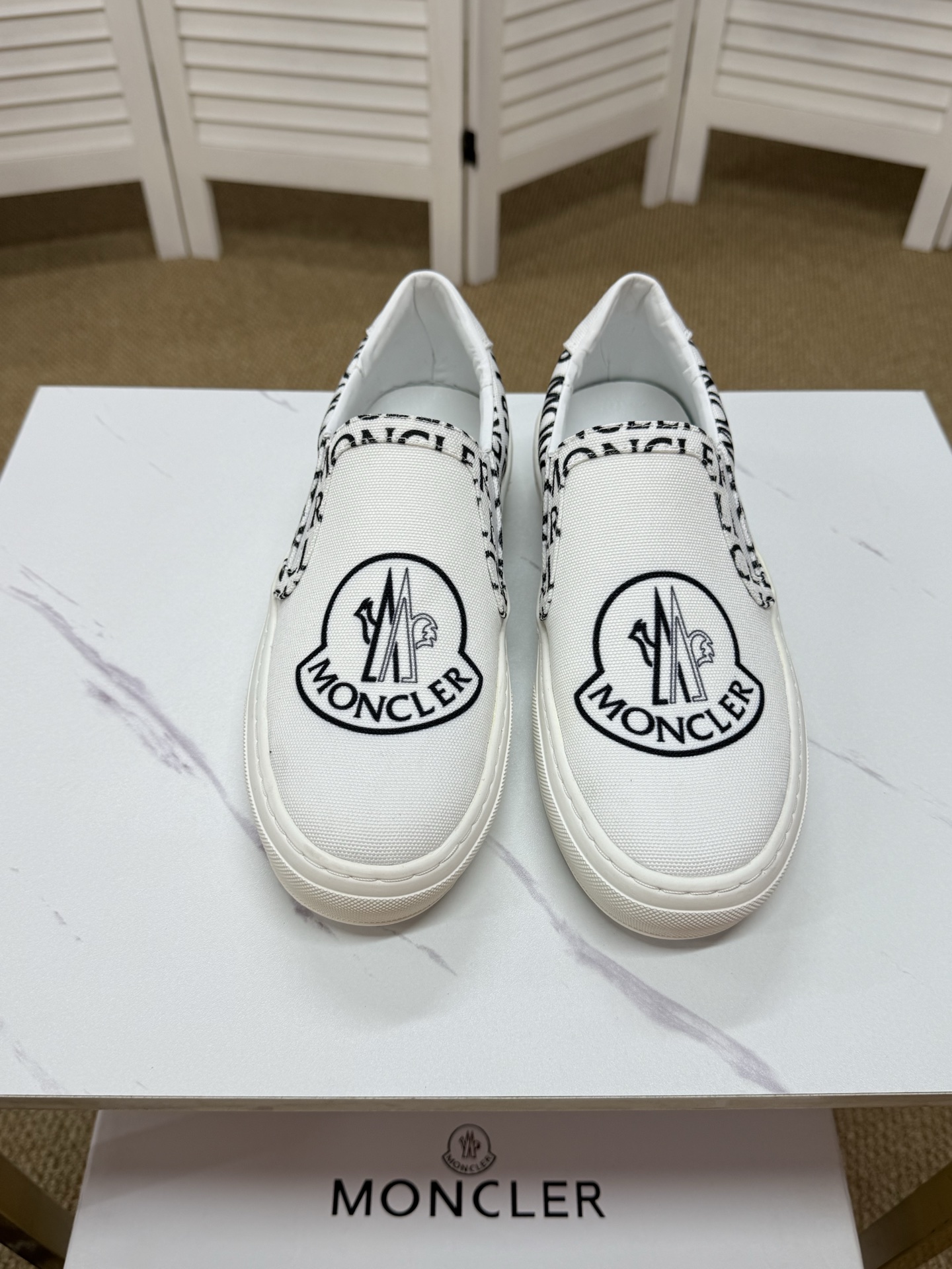 Moncler shoe
